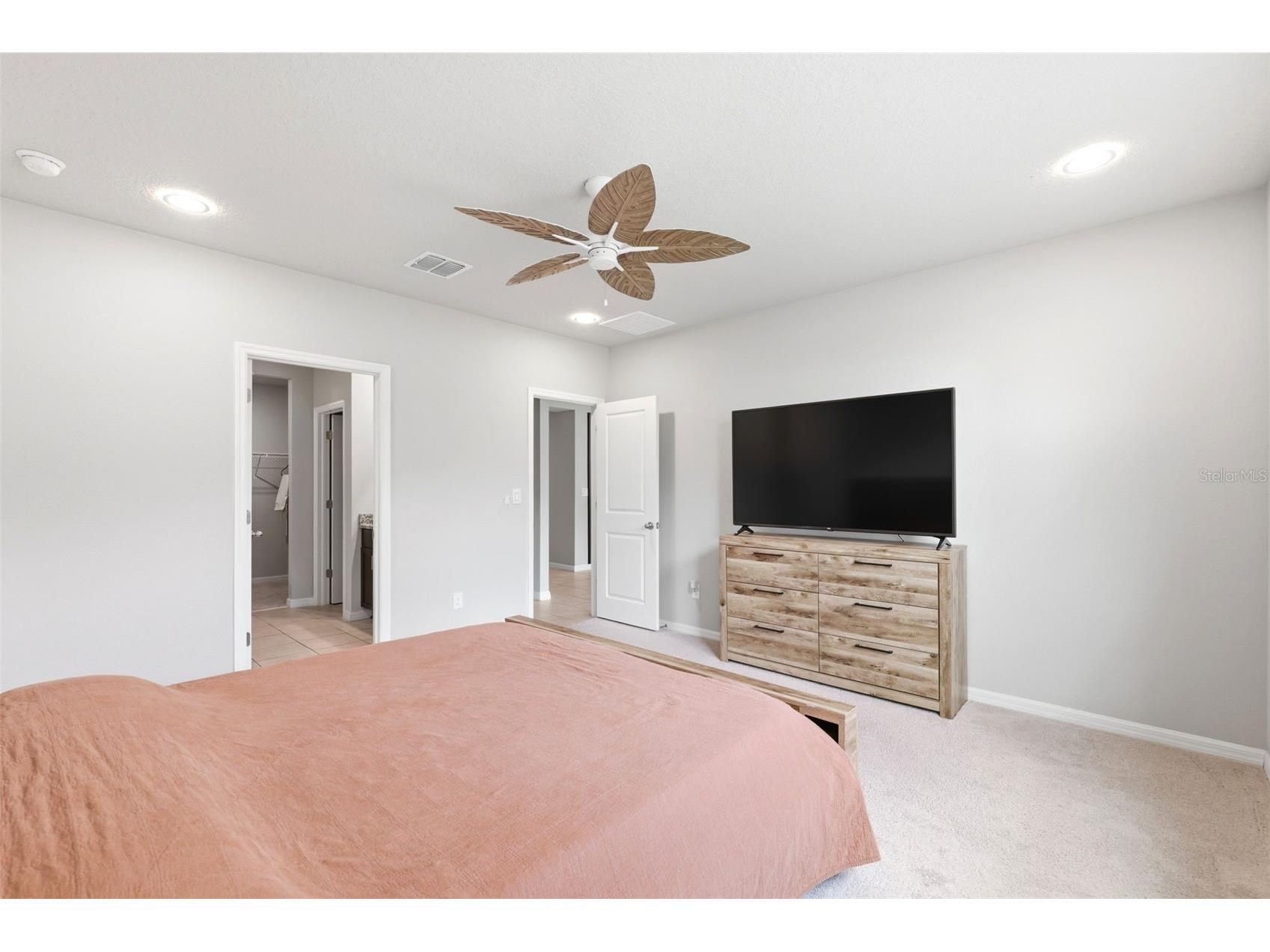 38905 Harlow Rose Drive Zephyrhills FL 33540 TB8495635 image18