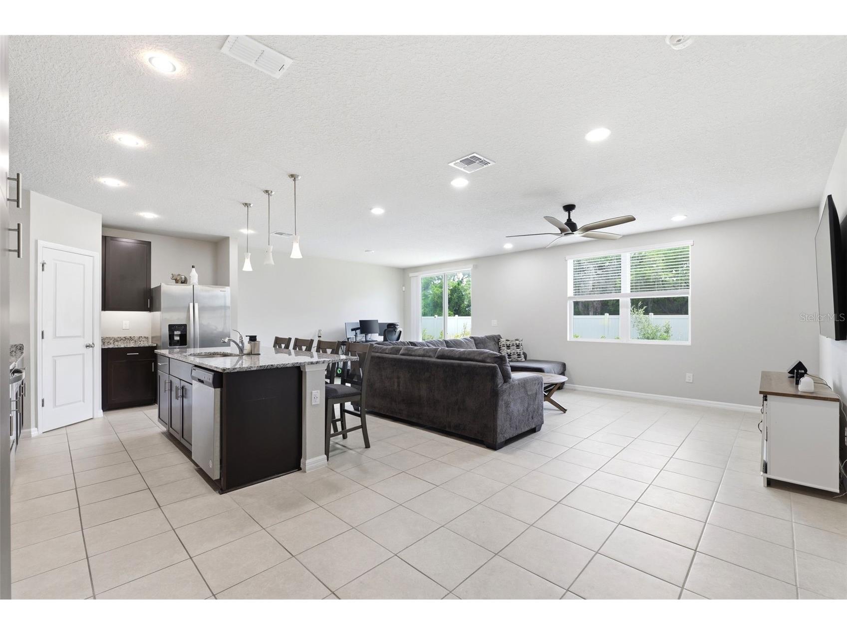 38905 Harlow Rose Drive Zephyrhills FL 33540 TB8495635 image7