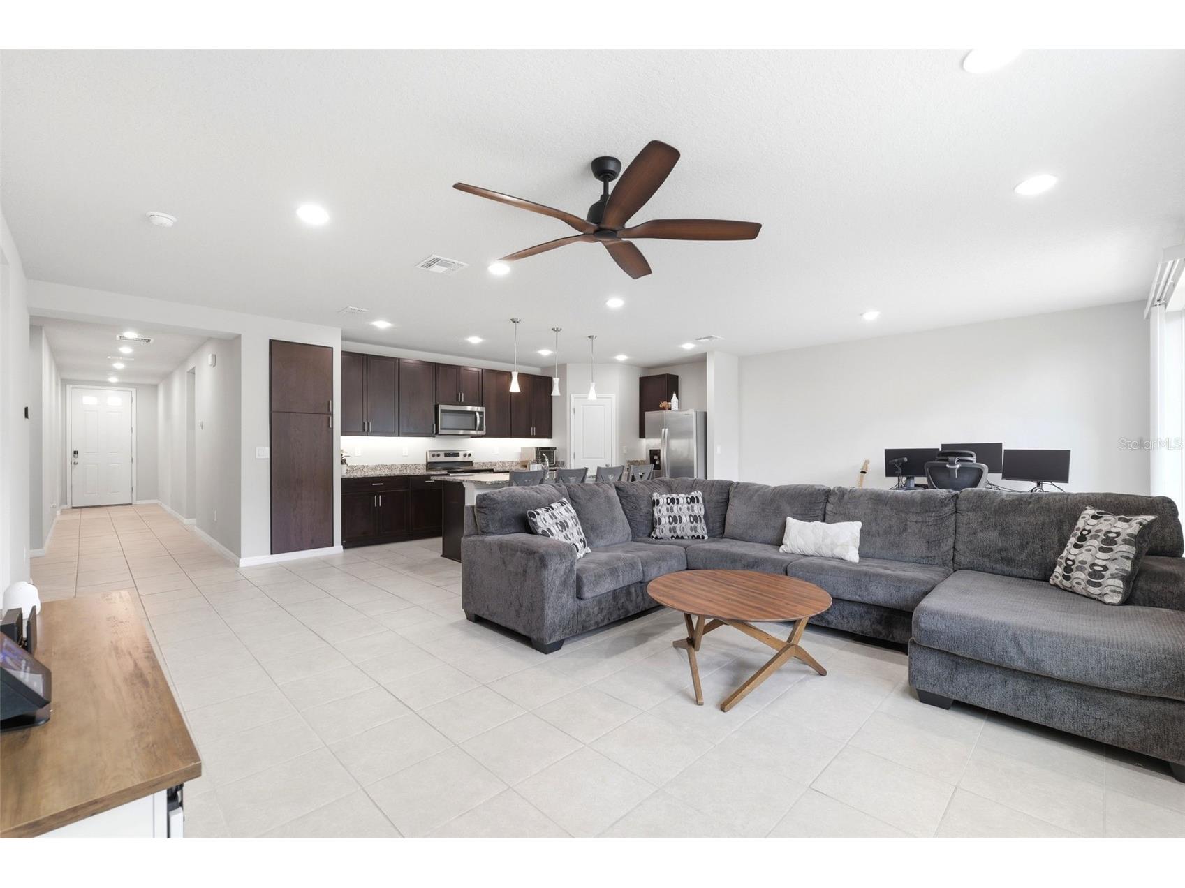 38905 Harlow Rose Drive Zephyrhills FL 33540 TB8495635 image8