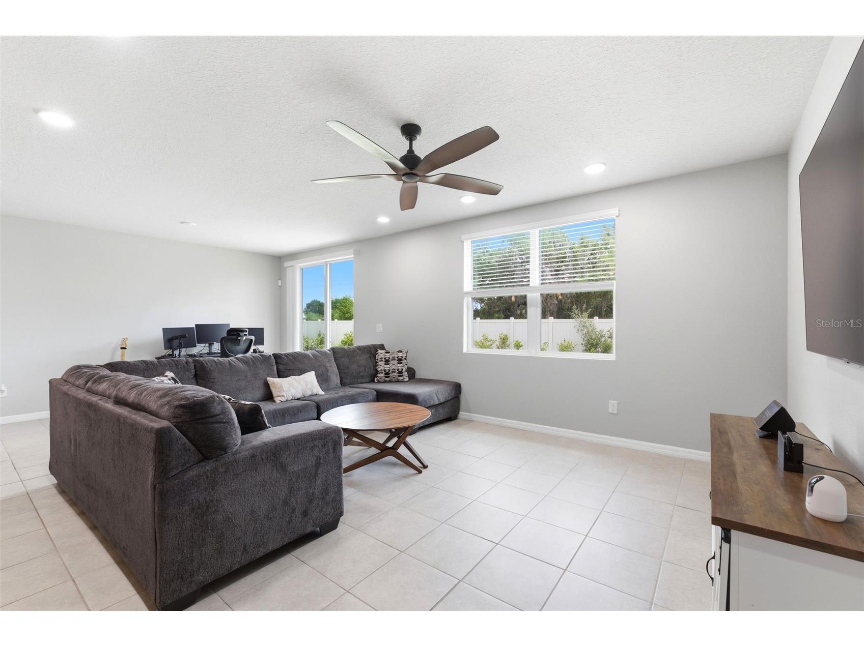 38905 Harlow Rose Drive Zephyrhills FL 33540 TB8495635 image9