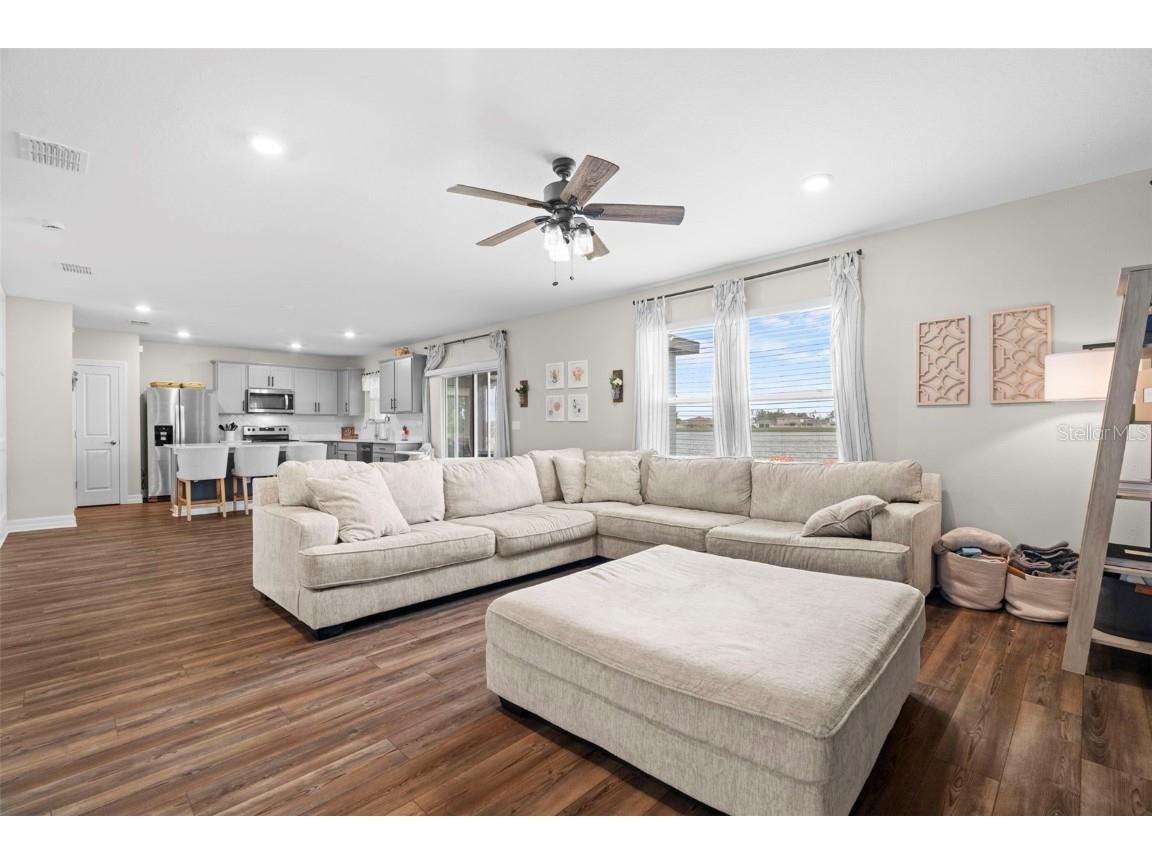 3892 Capri Coast Drive Plant City FL 33565 TB8412841 image11