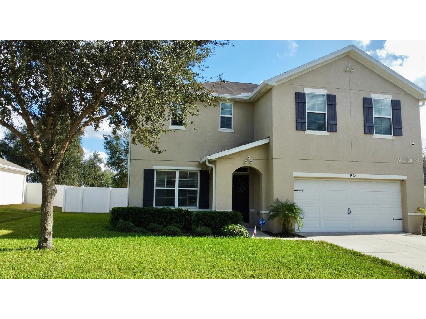 3892 Crossline Drive Spring Hill FL 34609 W7859873 image1