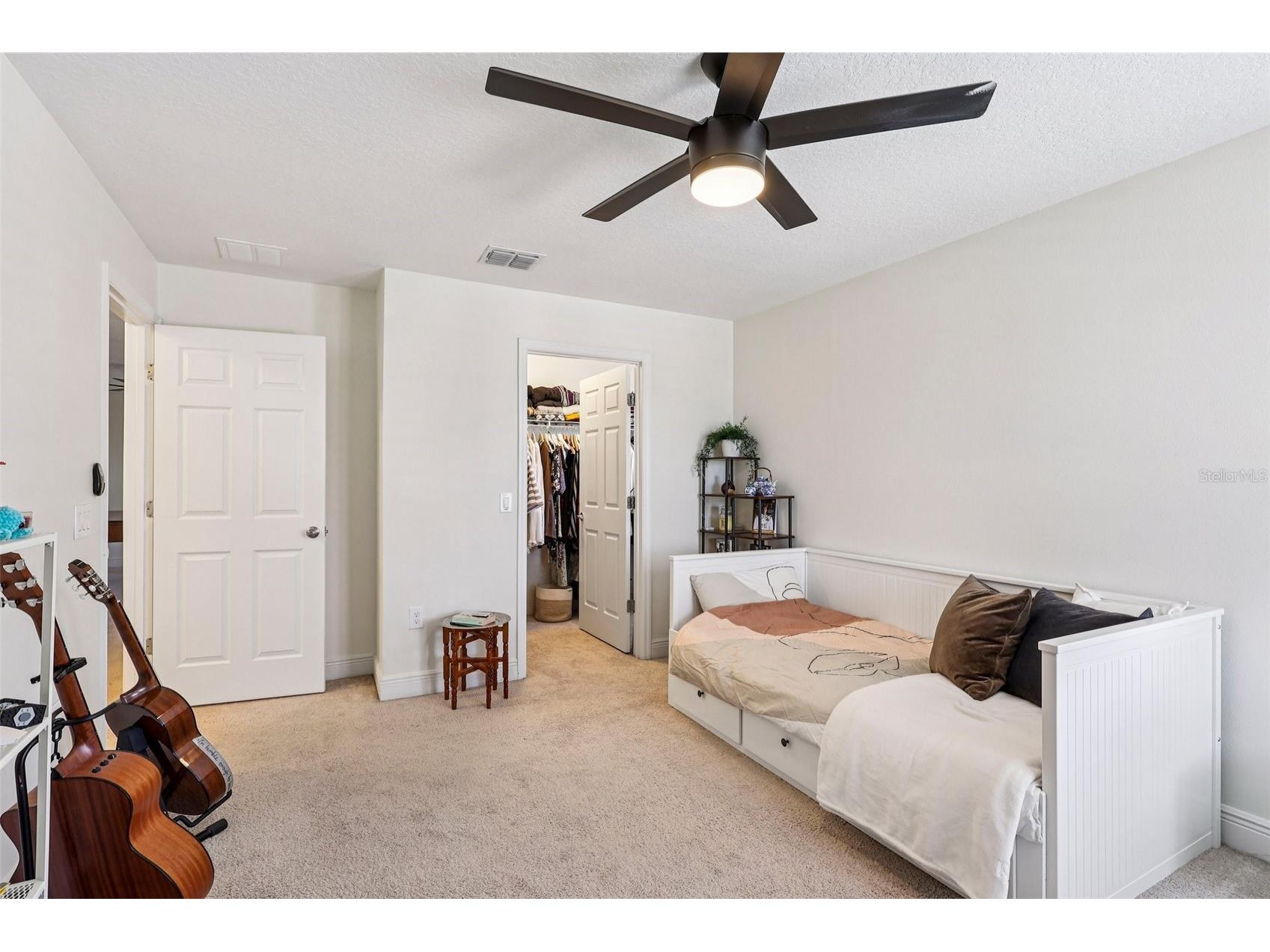 3892 Golden Knot Drive Kissimmee FL 34746 V4947681 image24