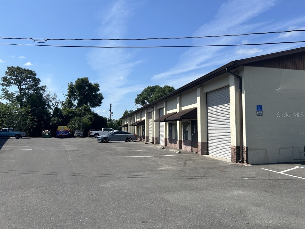 3892 NE 40th Place #H Ocala FL 34479 OM678651 image1