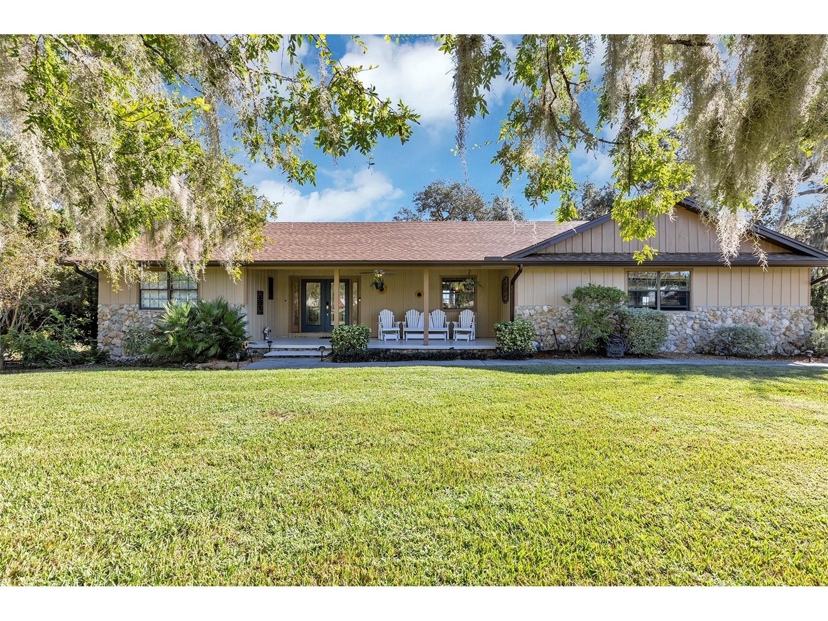 38922 Ella Drive Lady Lake FL 32159 - LAKE GRIFFIN G5104982 image2