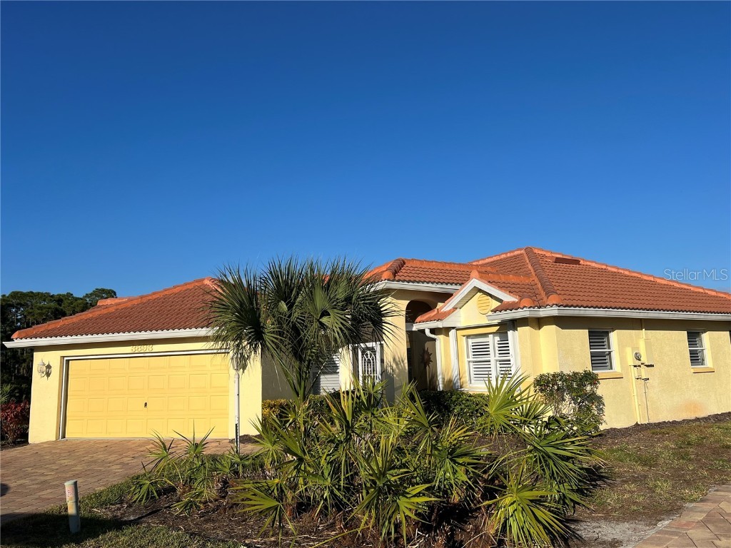 3893 Cape Cole Boulevard Punta Gorda FL 33955 C7503257 image1