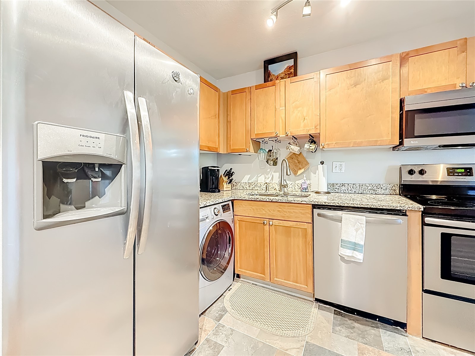 3893 Pompano Drive SE #C Saint Petersburg FL 33705 TB8490737 image4