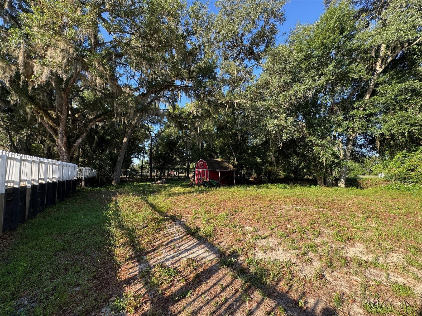 38932 Central Avenue Zephyrhills FL 33540 A4693634 image24