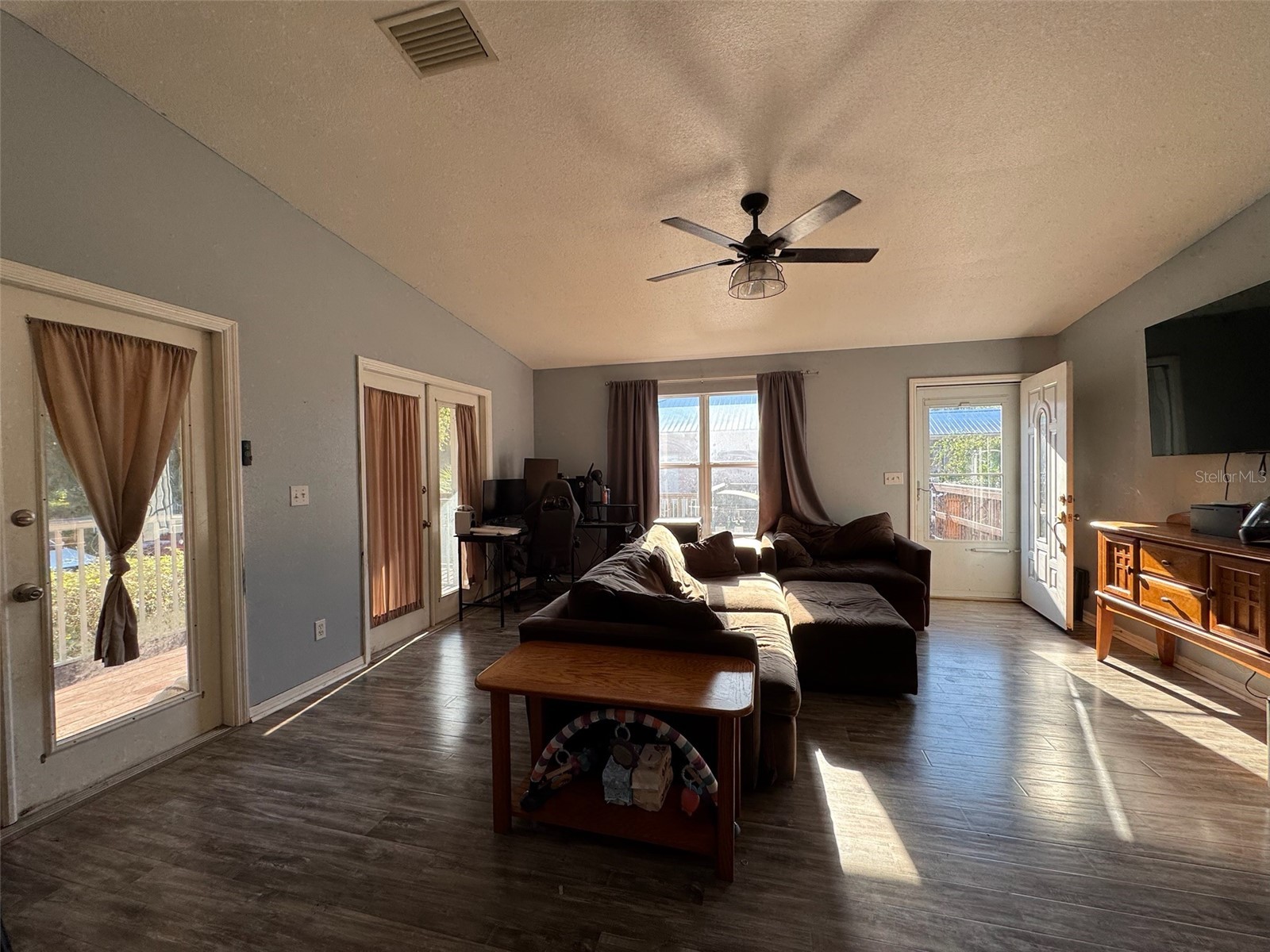 38932 Central Avenue Zephyrhills FL 33540 A4693634 image4