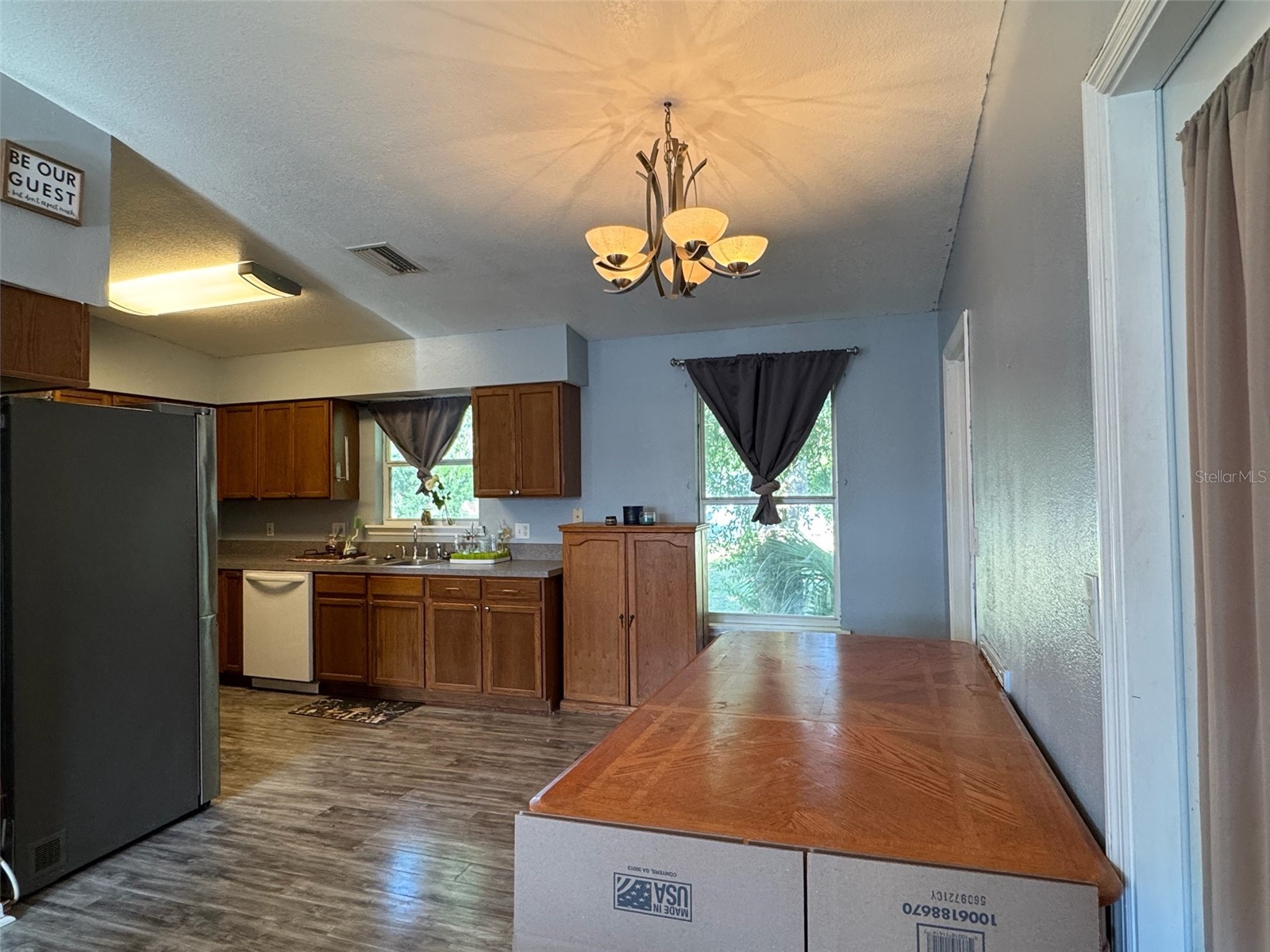 38932 Central Avenue Zephyrhills FL 33540 A4693634 image5