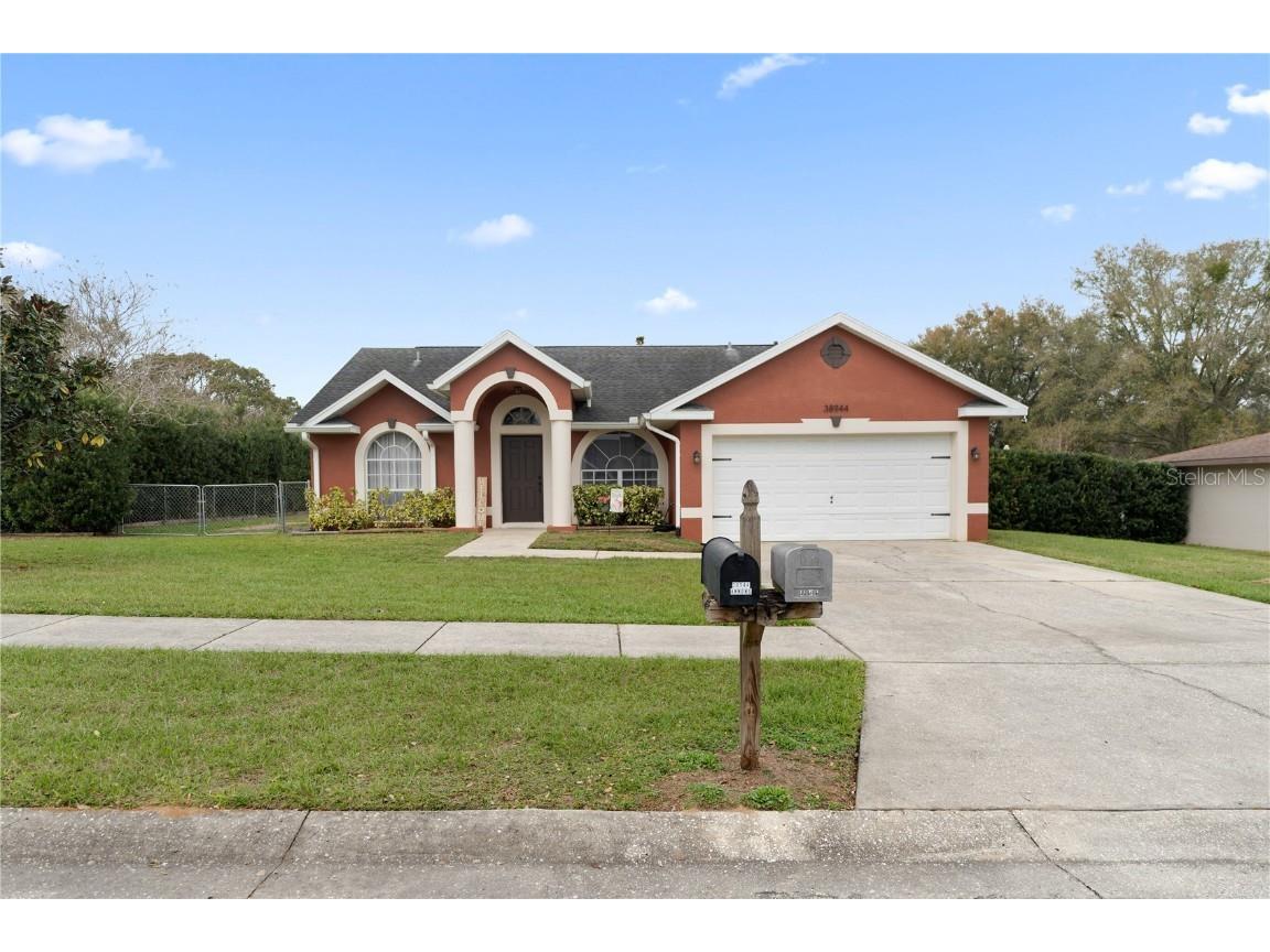 38944 Carr Drive Zephyrhills FL 33540 TB8353036 image1