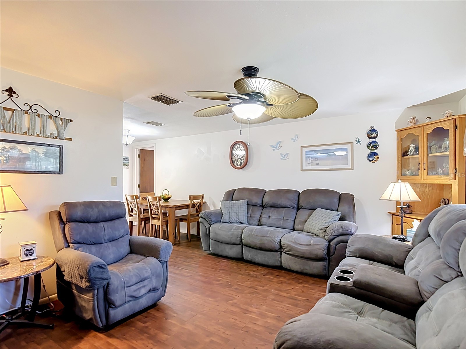 38945 18th Avenue Zephyrhills FL 33542 TB8524728 image2