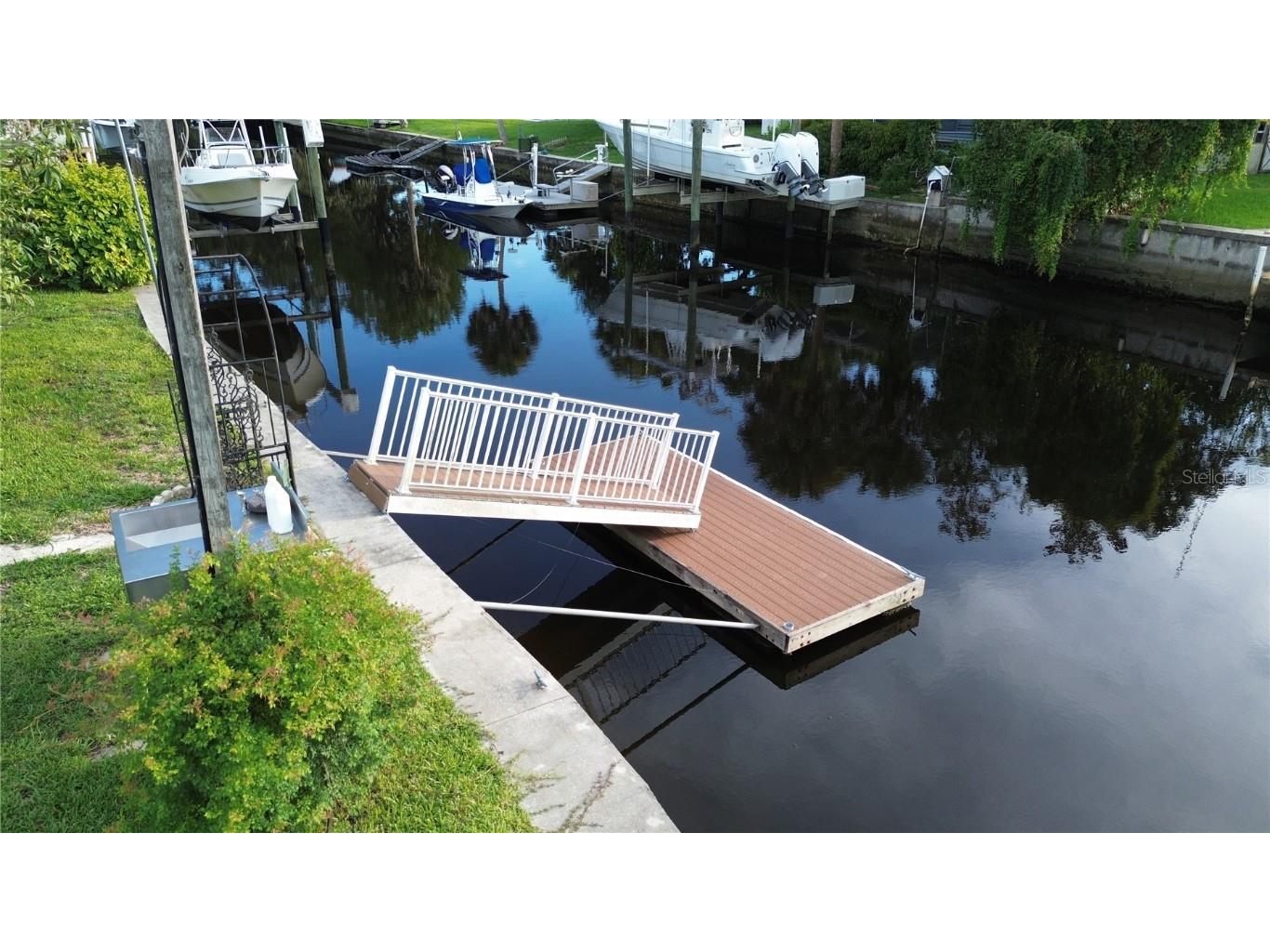 3896 N Seminole Point Crystal River FL 34428 OM707092 image3