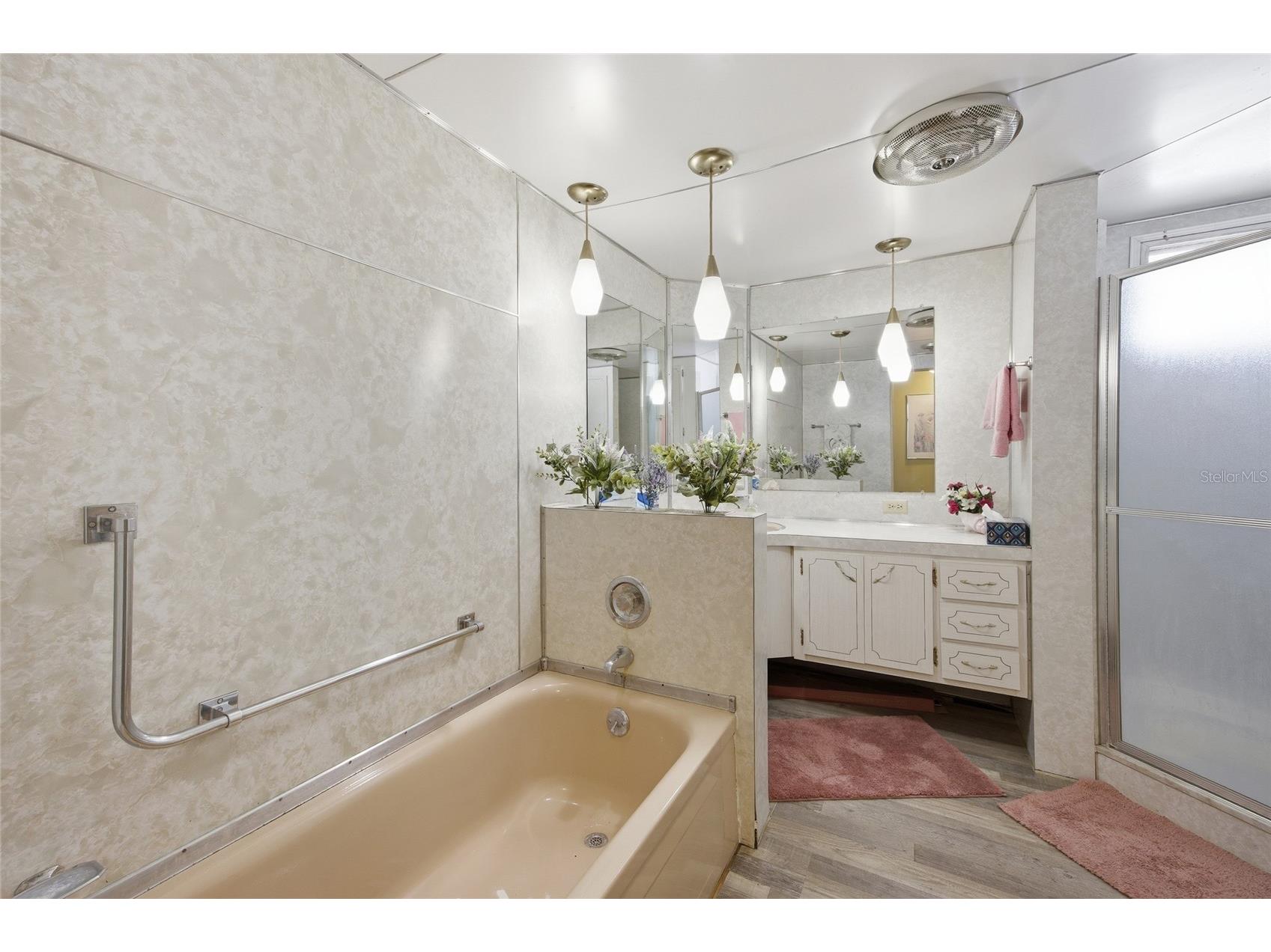 3896 Picciola Road #411 Fruitland Park FL 34731 - LAKE GRIFFIN G5111136 image21