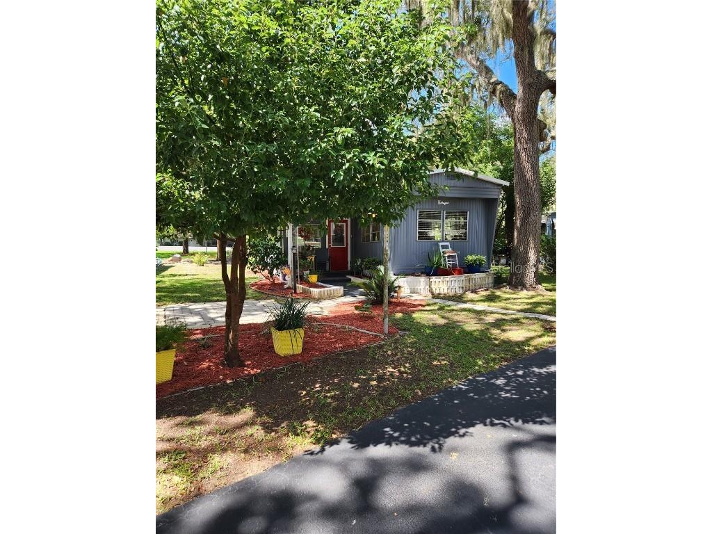 3896 Picciola Road #512 Fruitland Park FL 34731 - LAKE GRIFFIN O6244709 image1