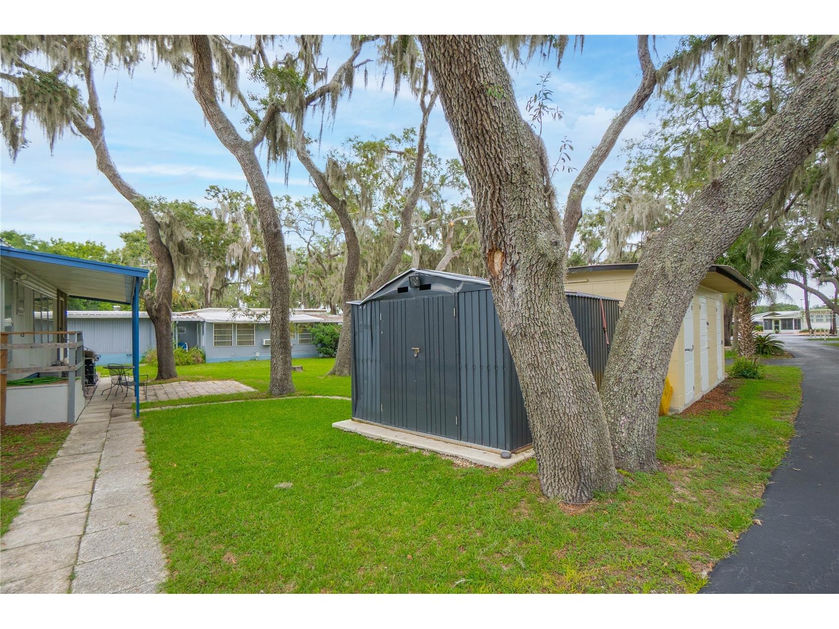 3896 Picciola Road #534 Fruitland Park FL 34731 - LAKE GRIFFIN W7887675 image22