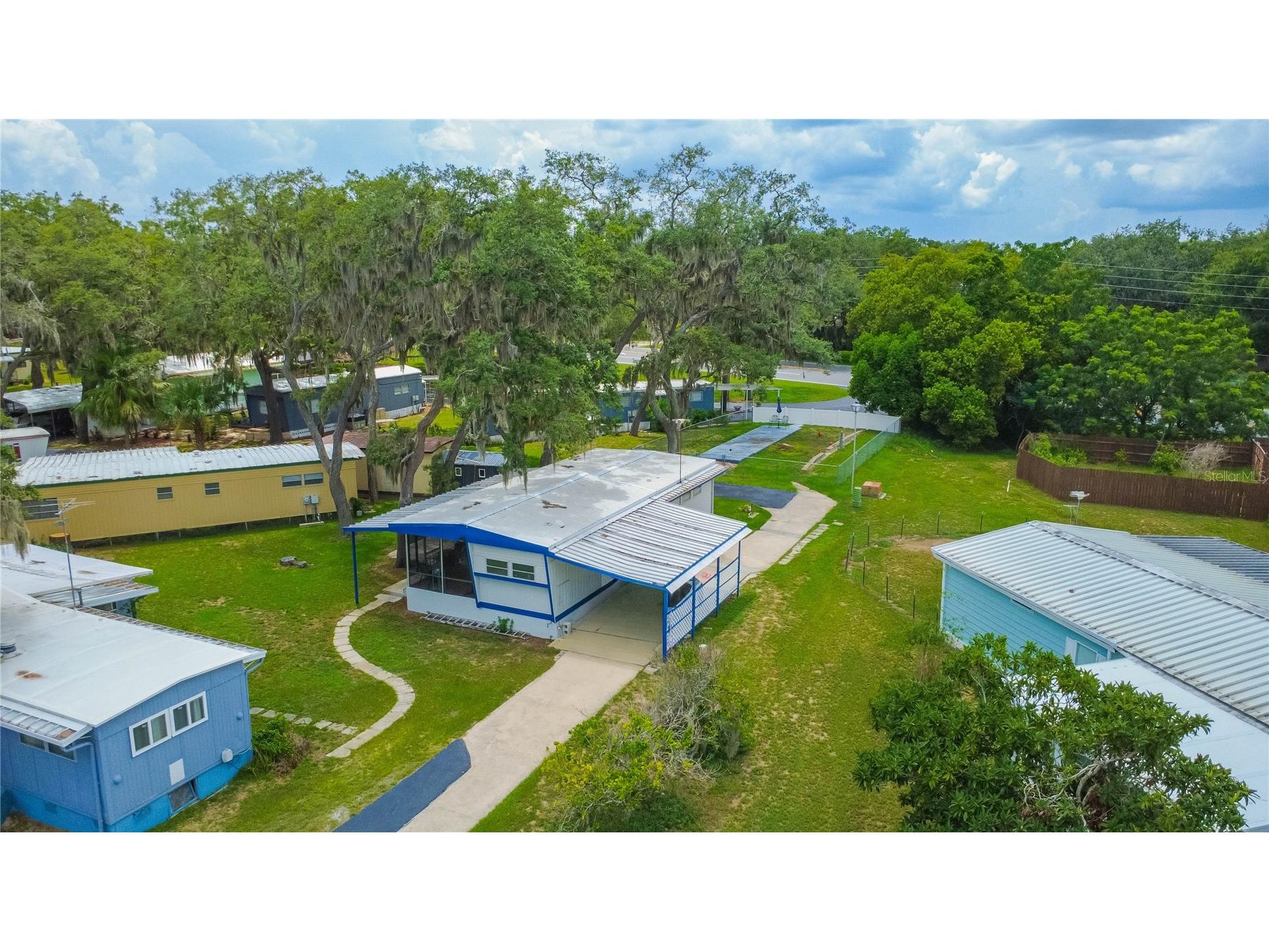 3896 Picciola Road #534 Fruitland Park FL 34731 - LAKE GRIFFIN W7887675 image36