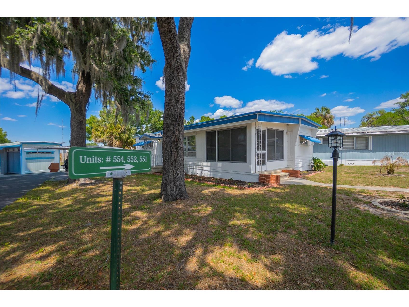 3896 Picciola Road #554 Fruitland Park FL 34731 - LAKE GRIFFIN W7885177 image1