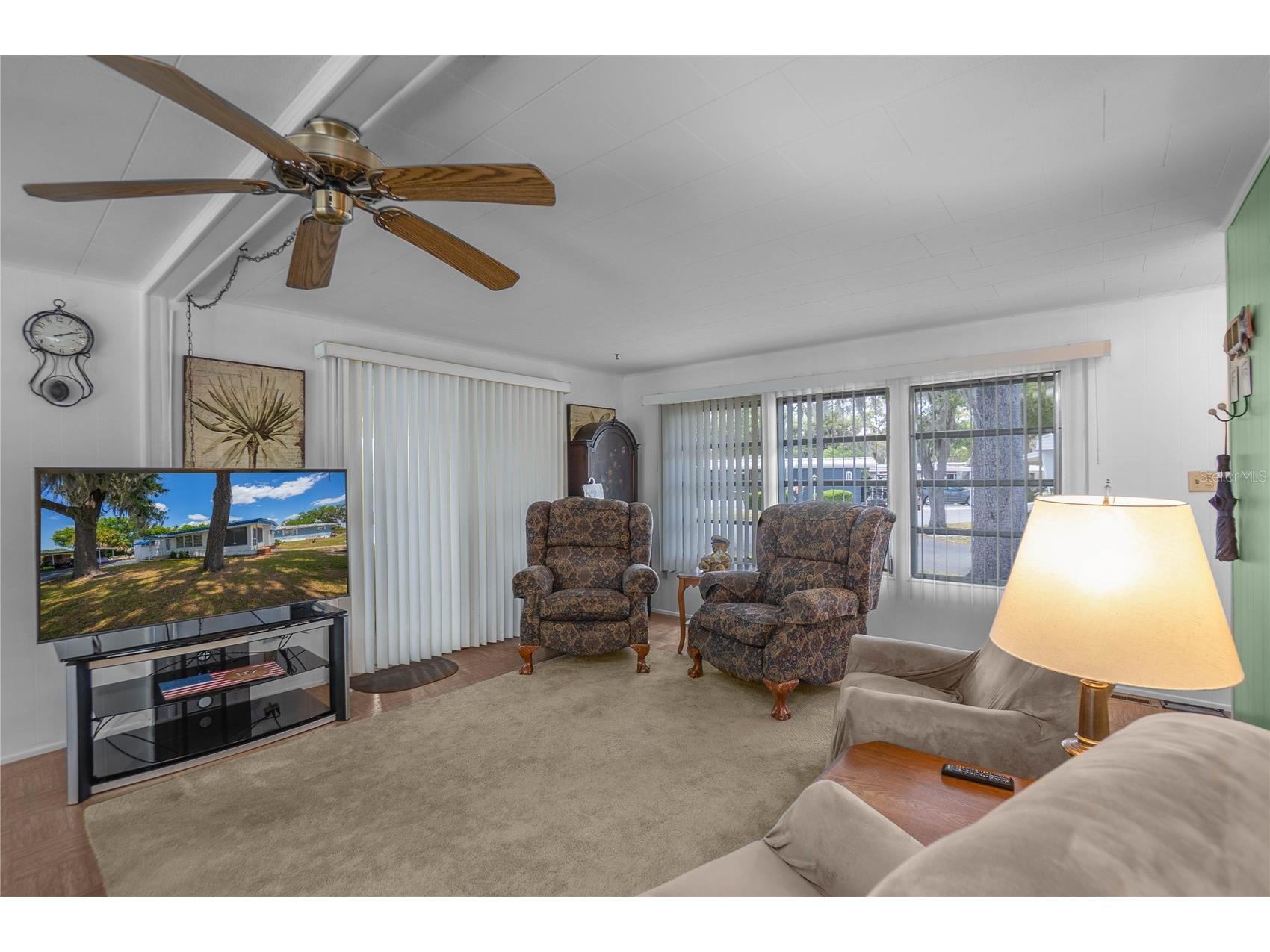 3896 Picciola Road #554 Fruitland Park FL 34731 - LAKE GRIFFIN W7885177 image11