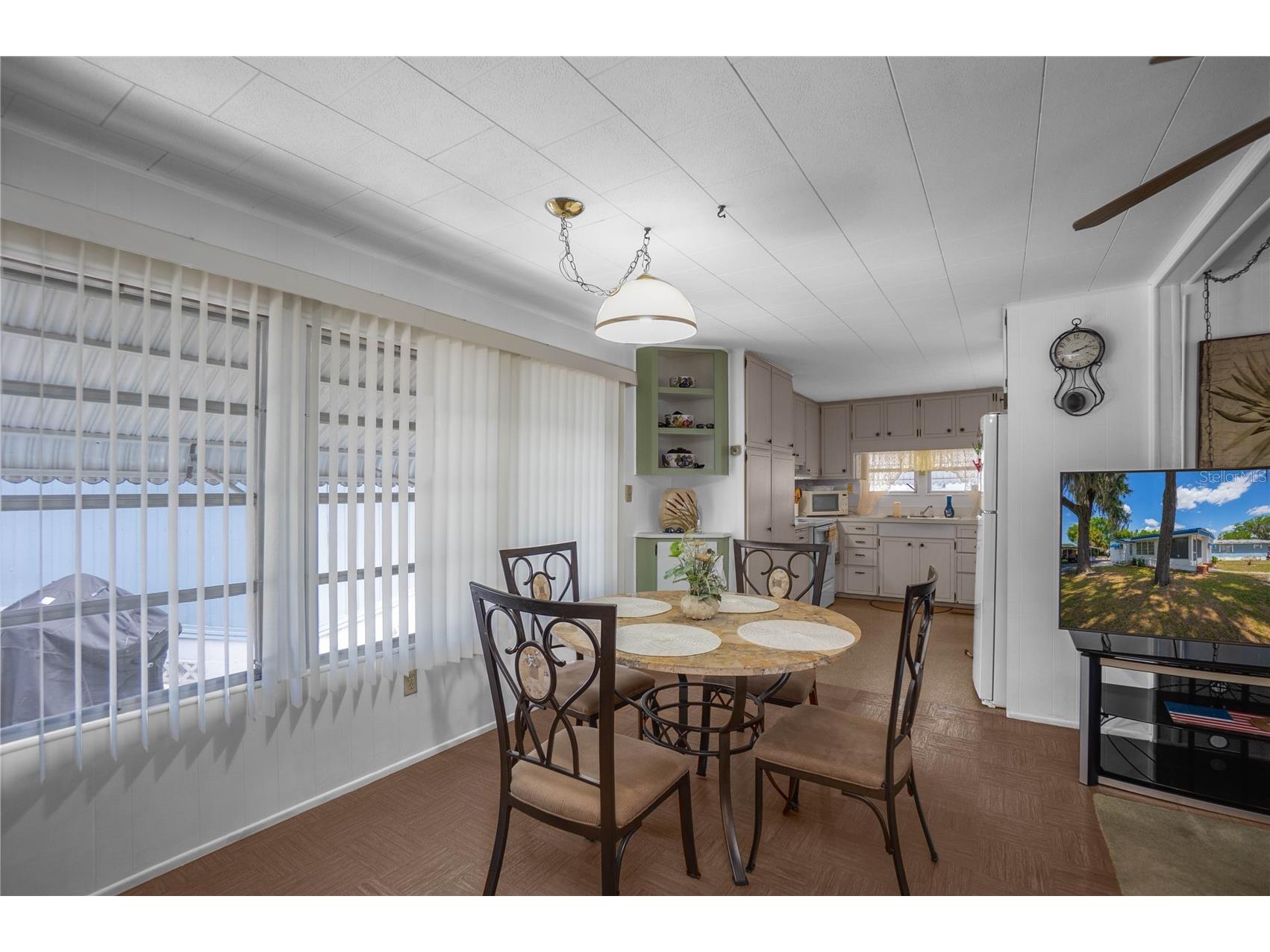 3896 Picciola Road #554 Fruitland Park FL 34731 - LAKE GRIFFIN W7885177 image13