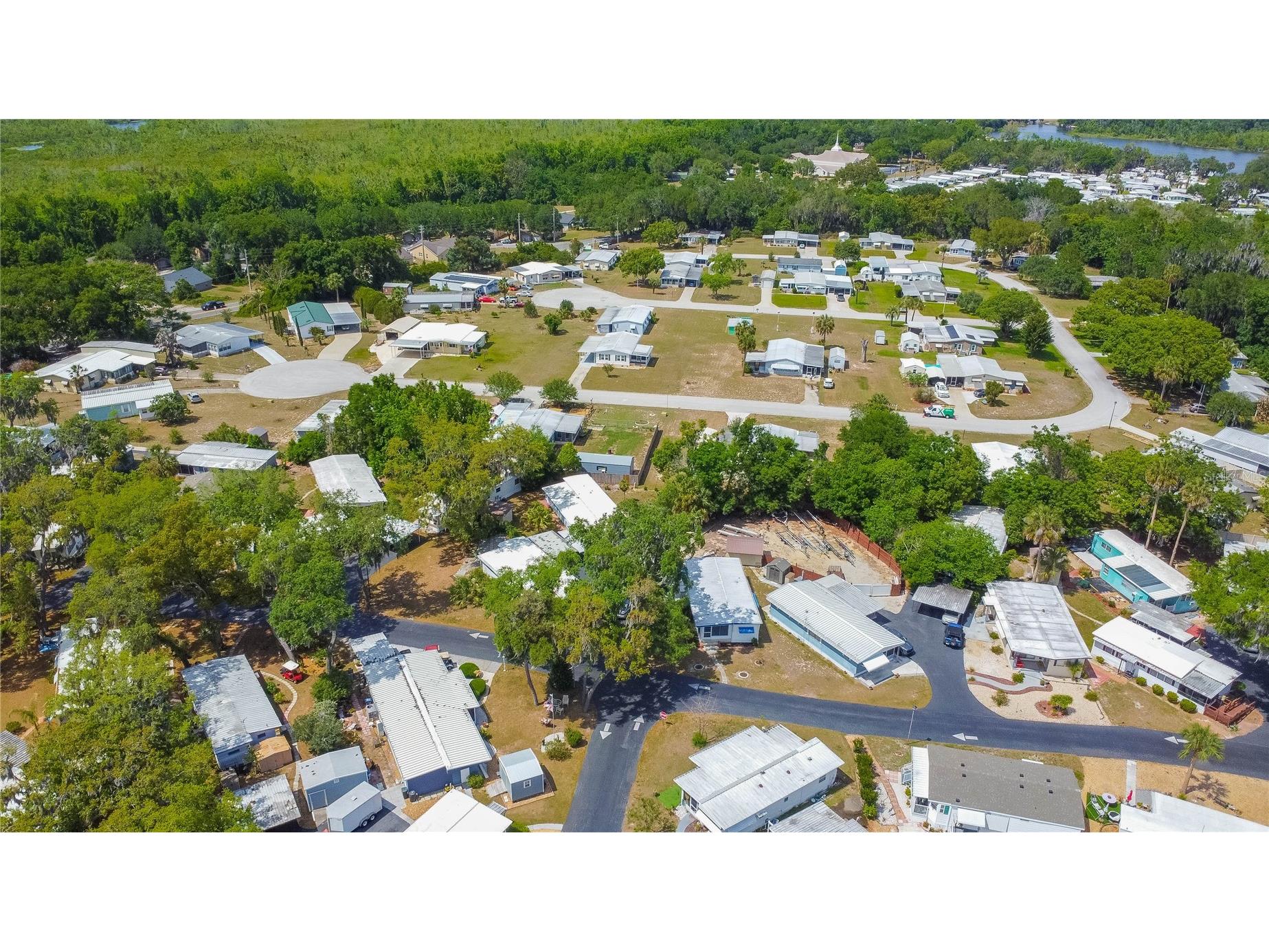 3896 Picciola Road #554 Fruitland Park FL 34731 - LAKE GRIFFIN W7885177 image27