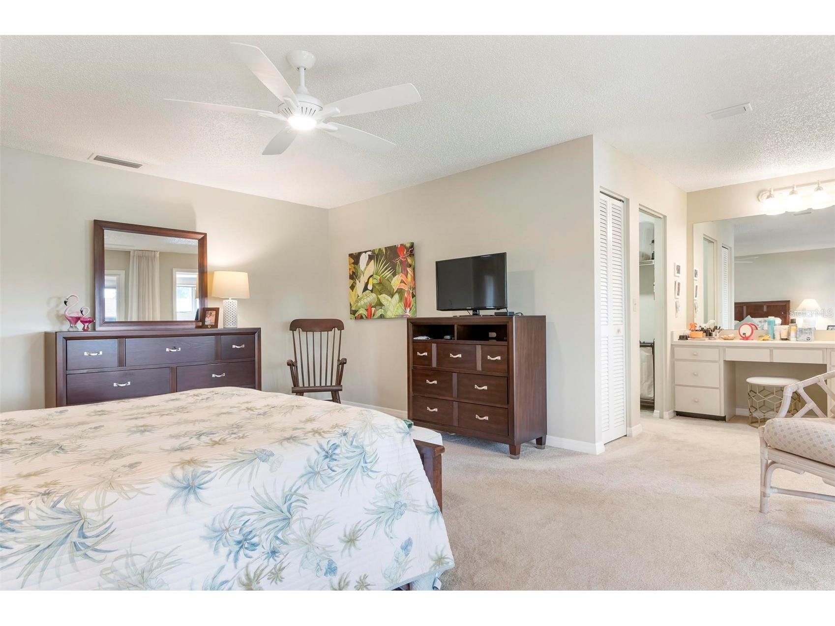 3896 Wilshire Drive #11 Sarasota FL 34238 - Mirror Lake A4690837 image19