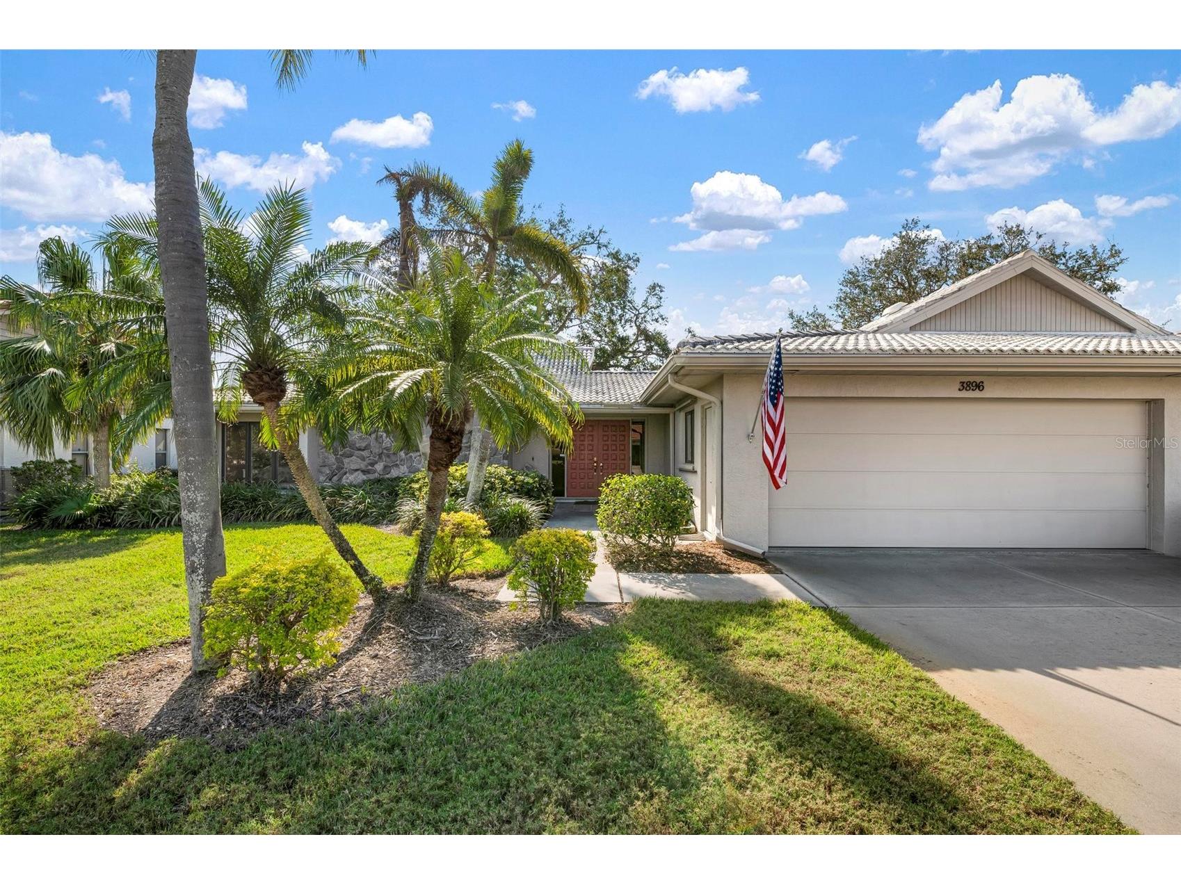 3896 Wilshire Drive #11 Sarasota FL 34238 - Mirror Lake A4690837 image2