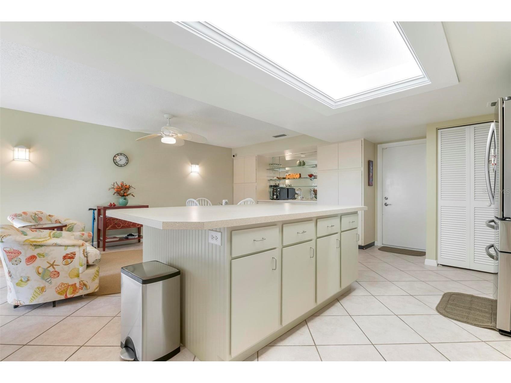 3896 Wilshire Drive #11 Sarasota FL 34238 - Mirror Lake A4690837 image31