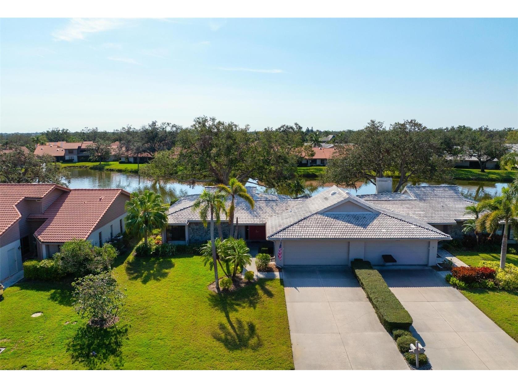 3896 Wilshire Drive #11 Sarasota FL 34238 - Mirror Lake A4690837 image43
