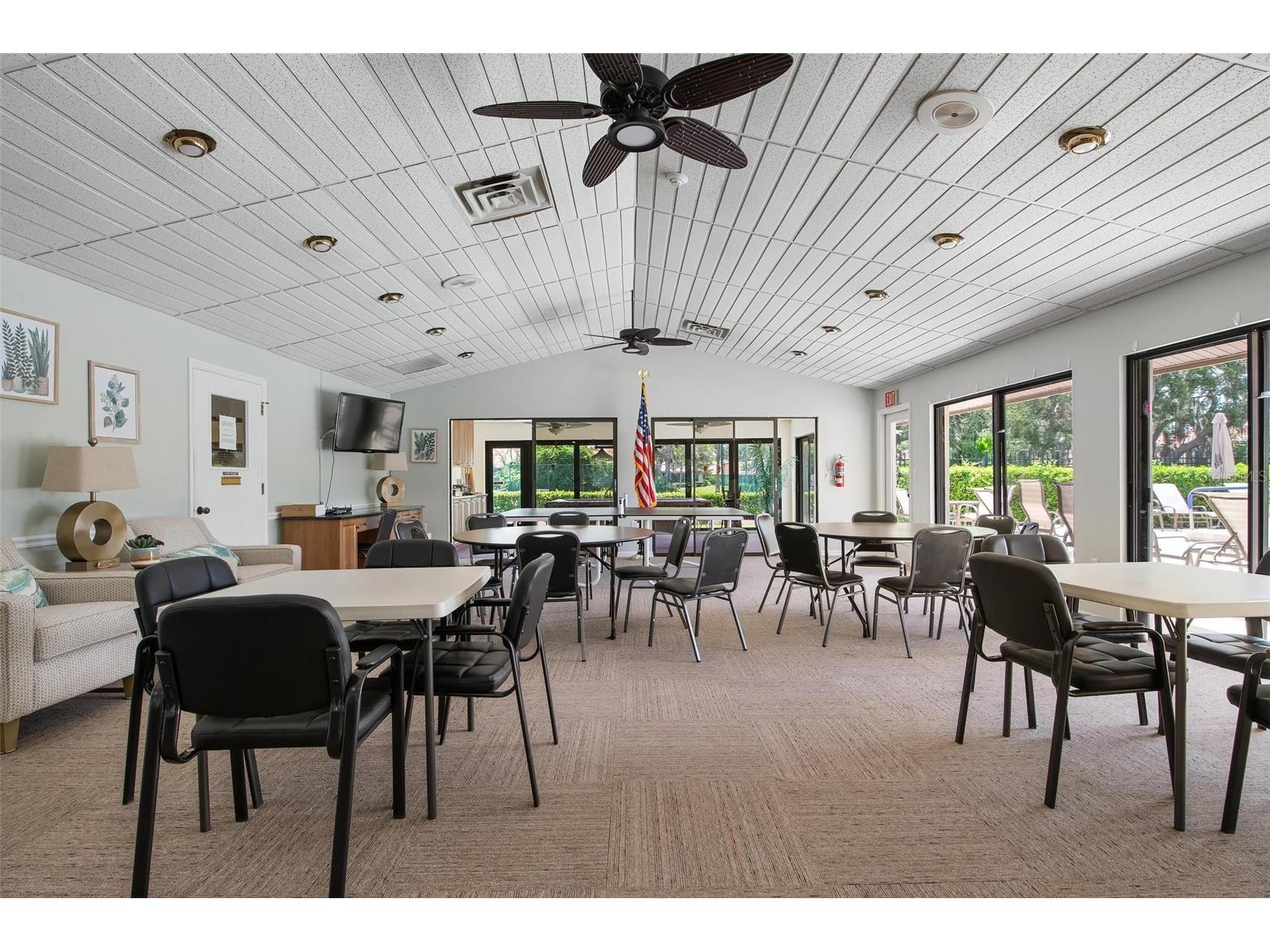 3896 Wilshire Drive #11 Sarasota FL 34238 - Mirror Lake A4690837 image53