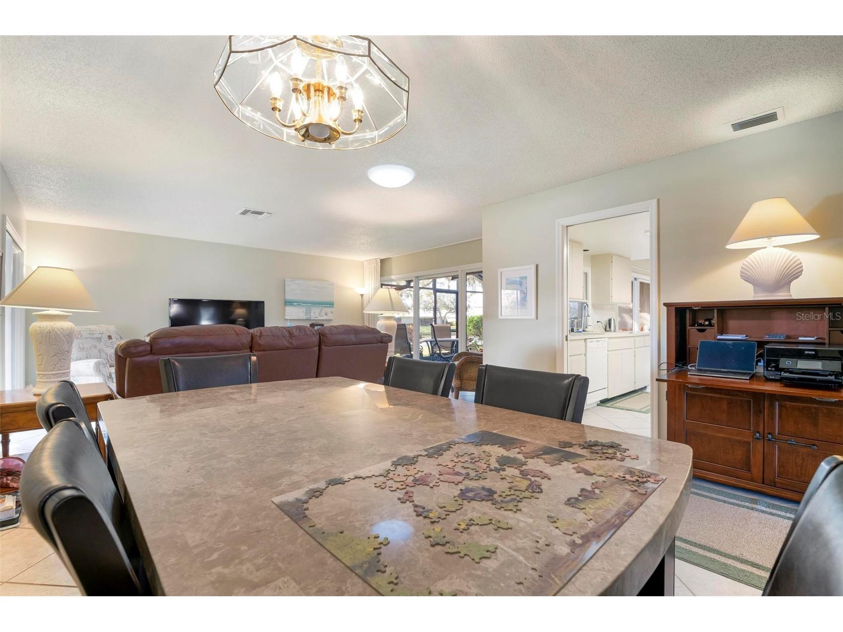 3896 Wilshire Drive #11 Sarasota FL 34238 - Mirror Lake A4690837 image6