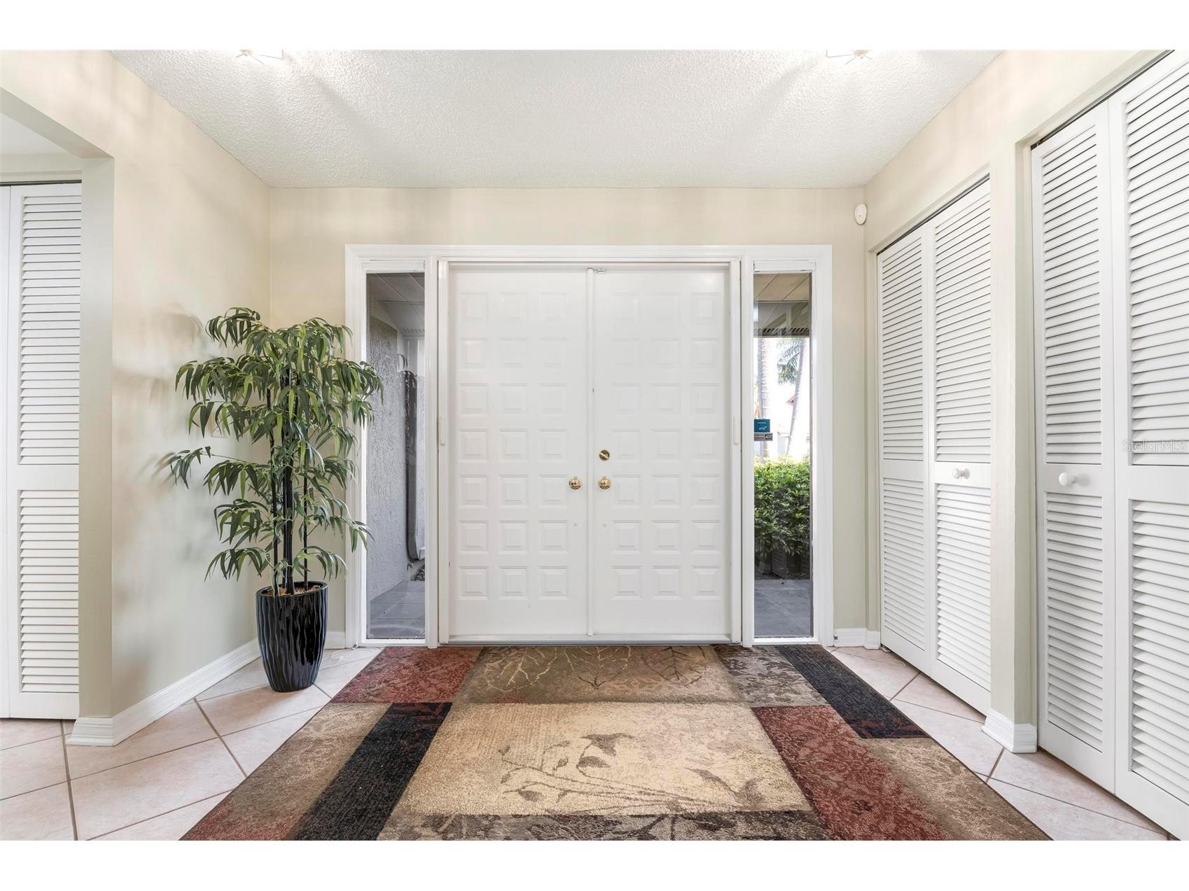 3896 Wilshire Drive #11 Sarasota FL 34238 - Mirror Lake A4690837 image9