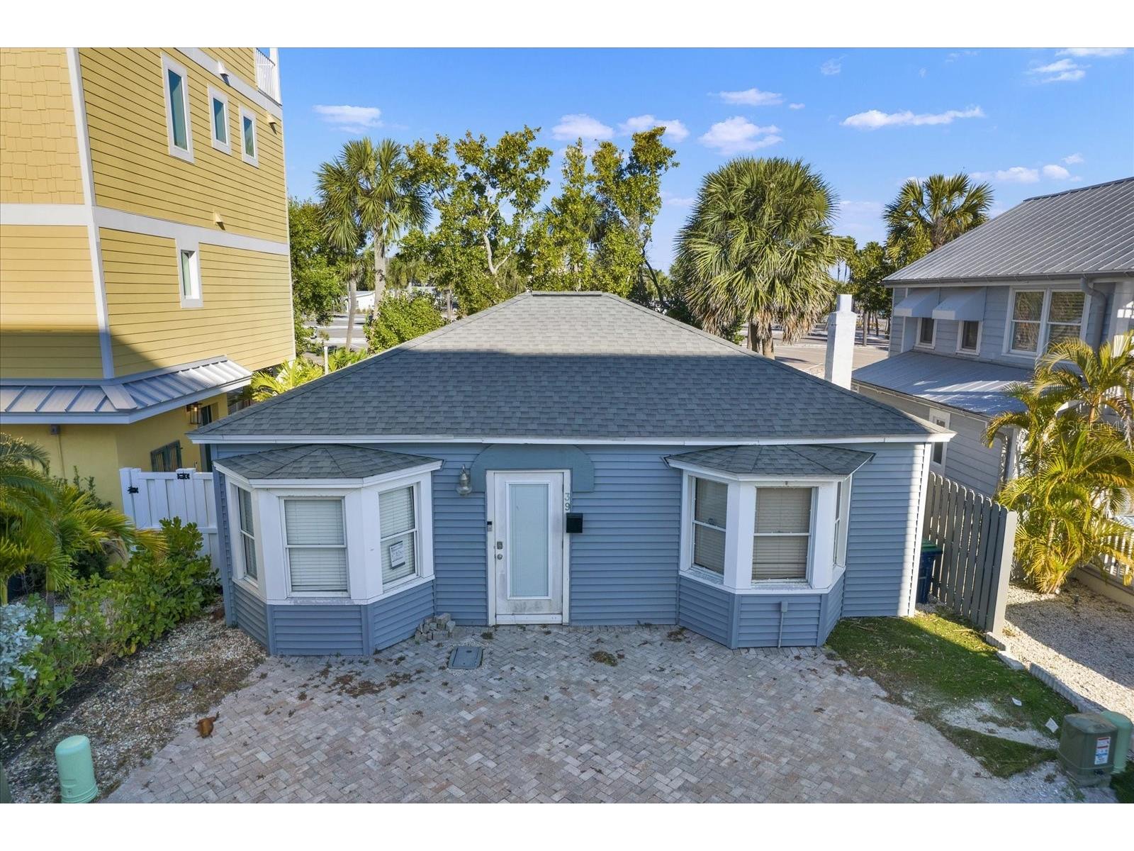 39 181st Avenue W Redington Shores FL 33708 TB8471568 image3