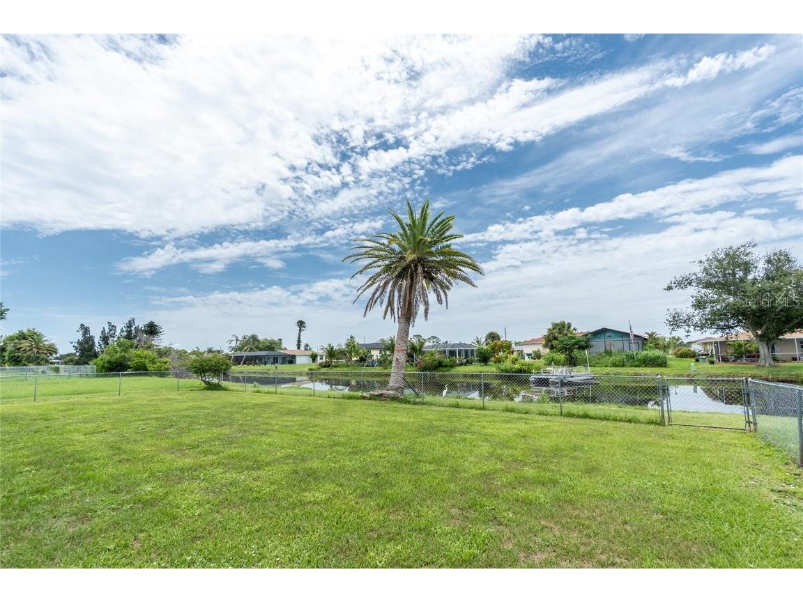 39 Caddy Road Rotonda West FL 33947 D6142884 image13