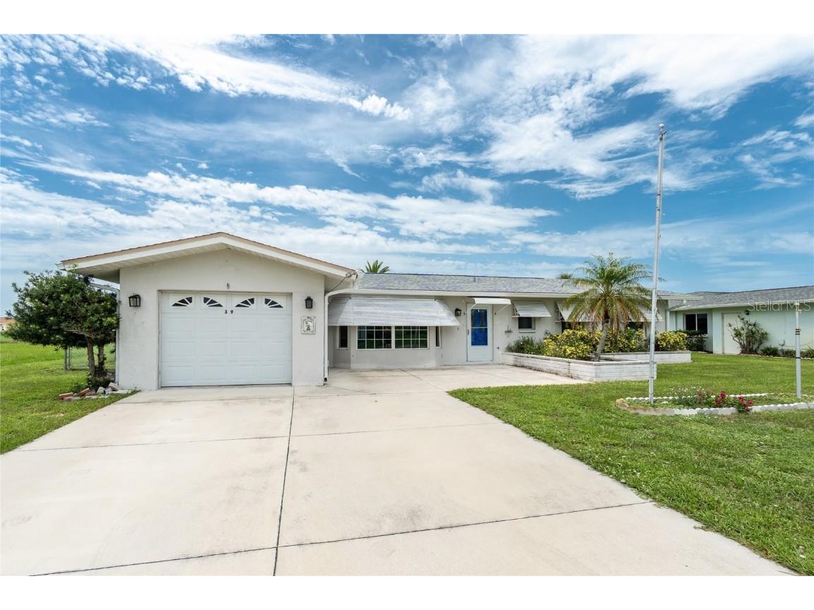 39 Caddy Road Rotonda West FL 33947 D6142884 image3