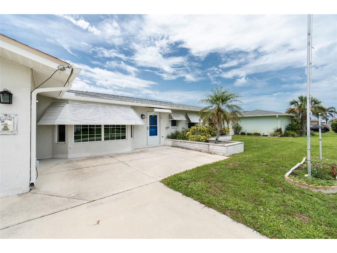 39 Caddy Road Rotonda West FL 33947 D6142884 image5