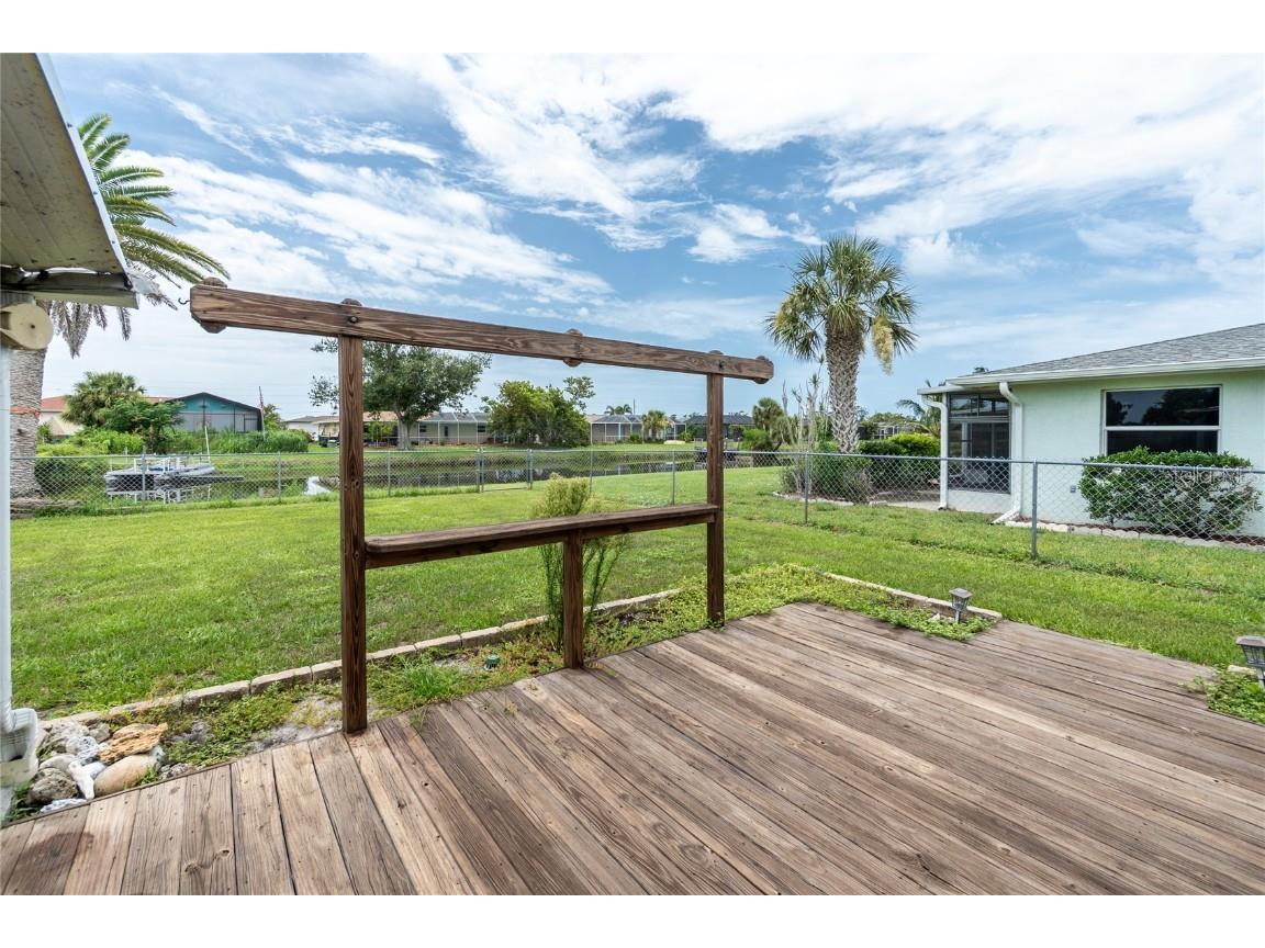 39 Caddy Road Rotonda West FL 33947 D6142884 image7