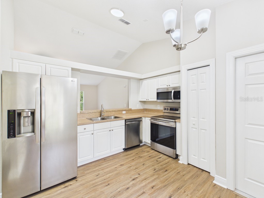 39 Cherry Street Brooksville FL 34601 OM726173 image7