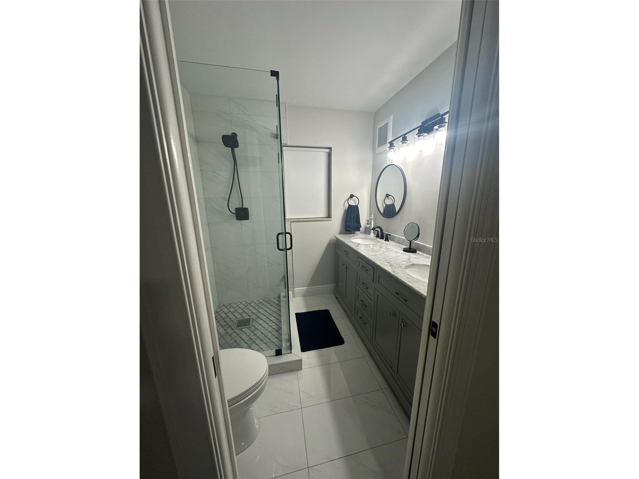 39 Essex Court #B Royal Palm Beach FL 33411 O6382543 image12