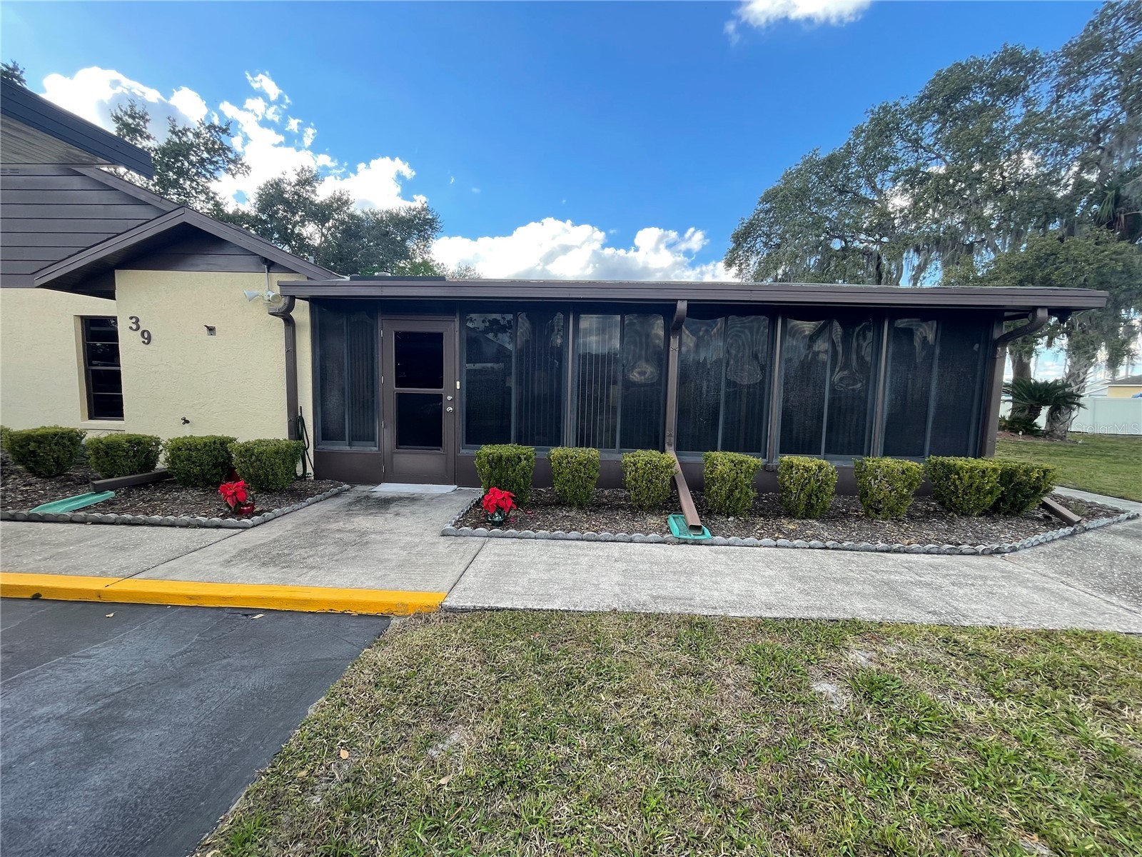 39 Kimberly Court Winter Haven FL 33880 P4937502 image1