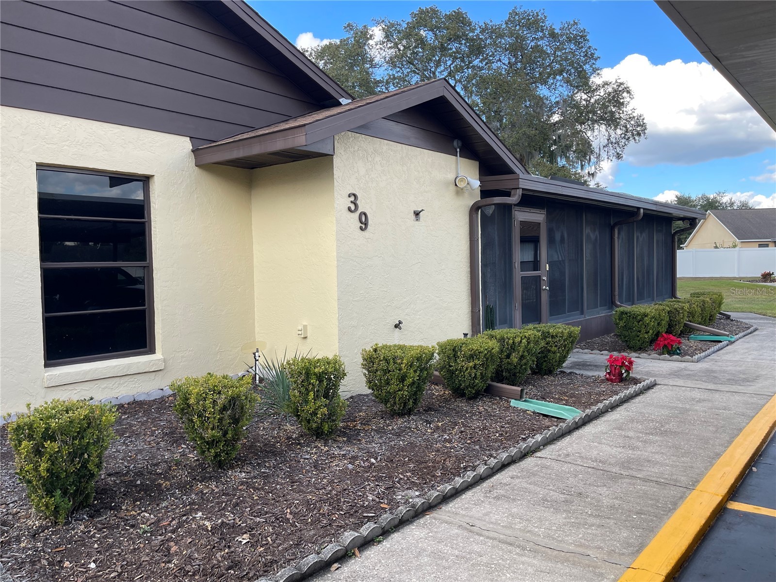 39 Kimberly Court Winter Haven FL 33880 P4937502 image2
