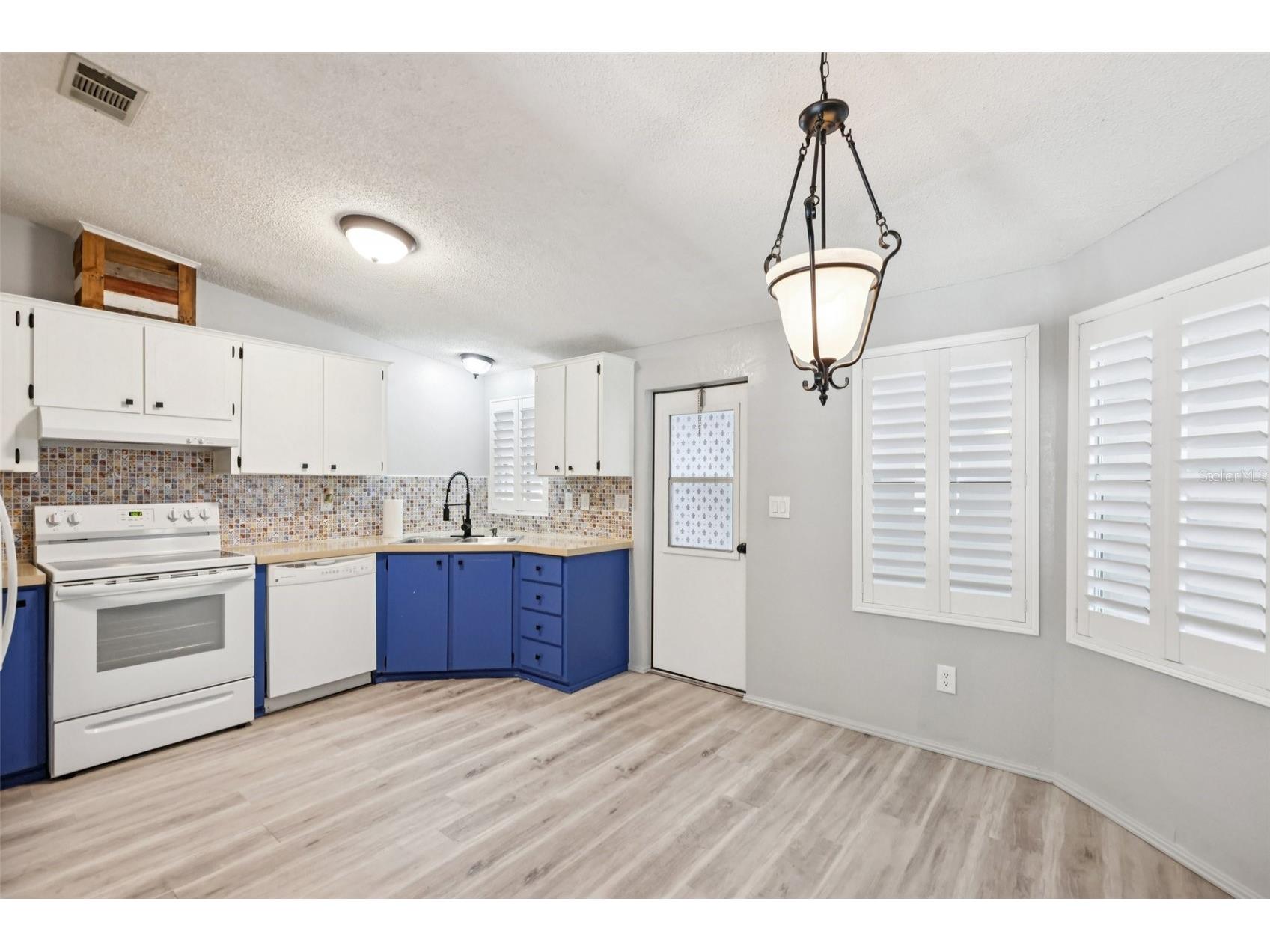 39 Maplehurst Avenue Debary FL 32713 O6391167 image16