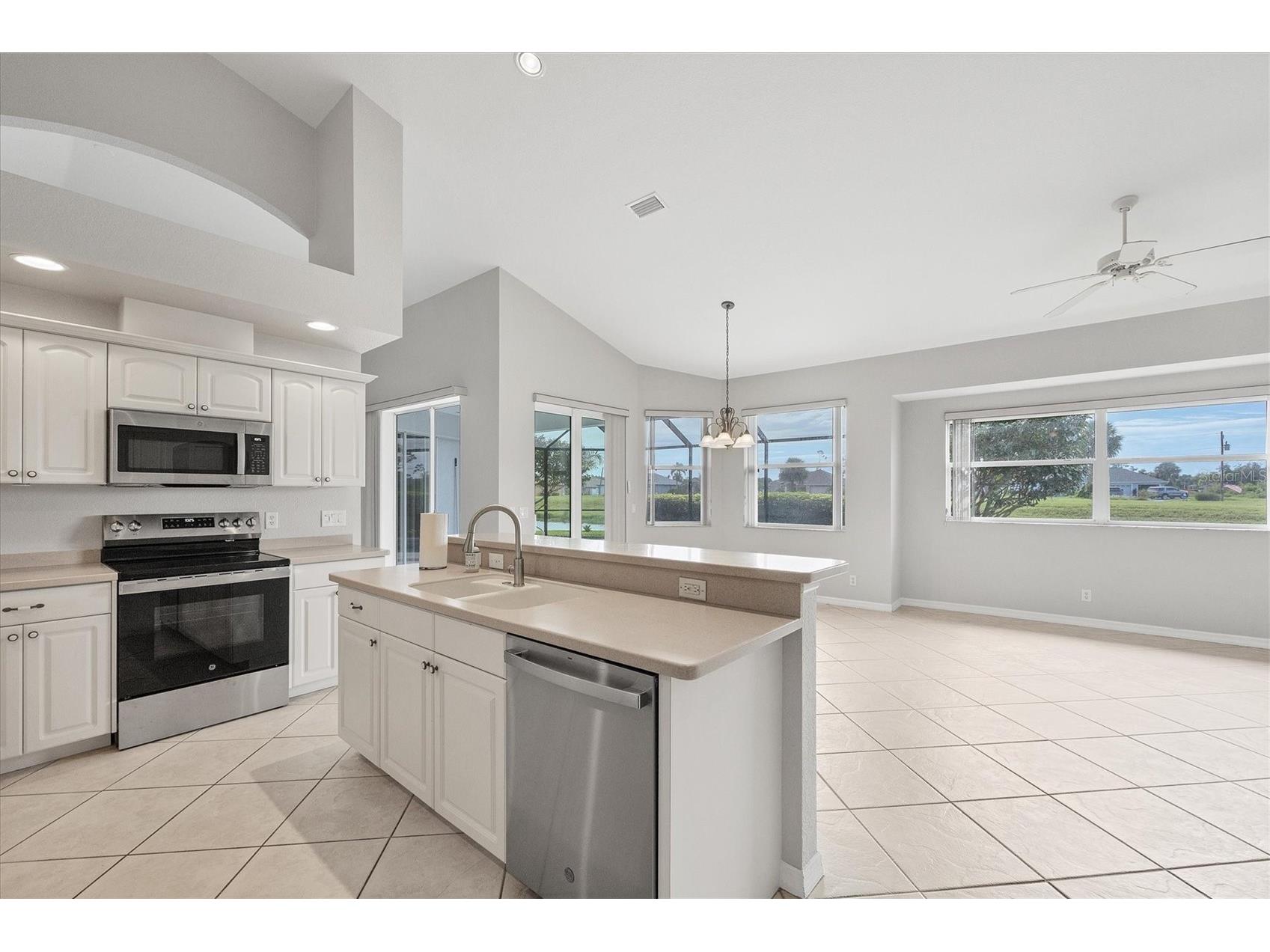 39 Medalist Circle Rotonda West FL 33947 D6143804 image19