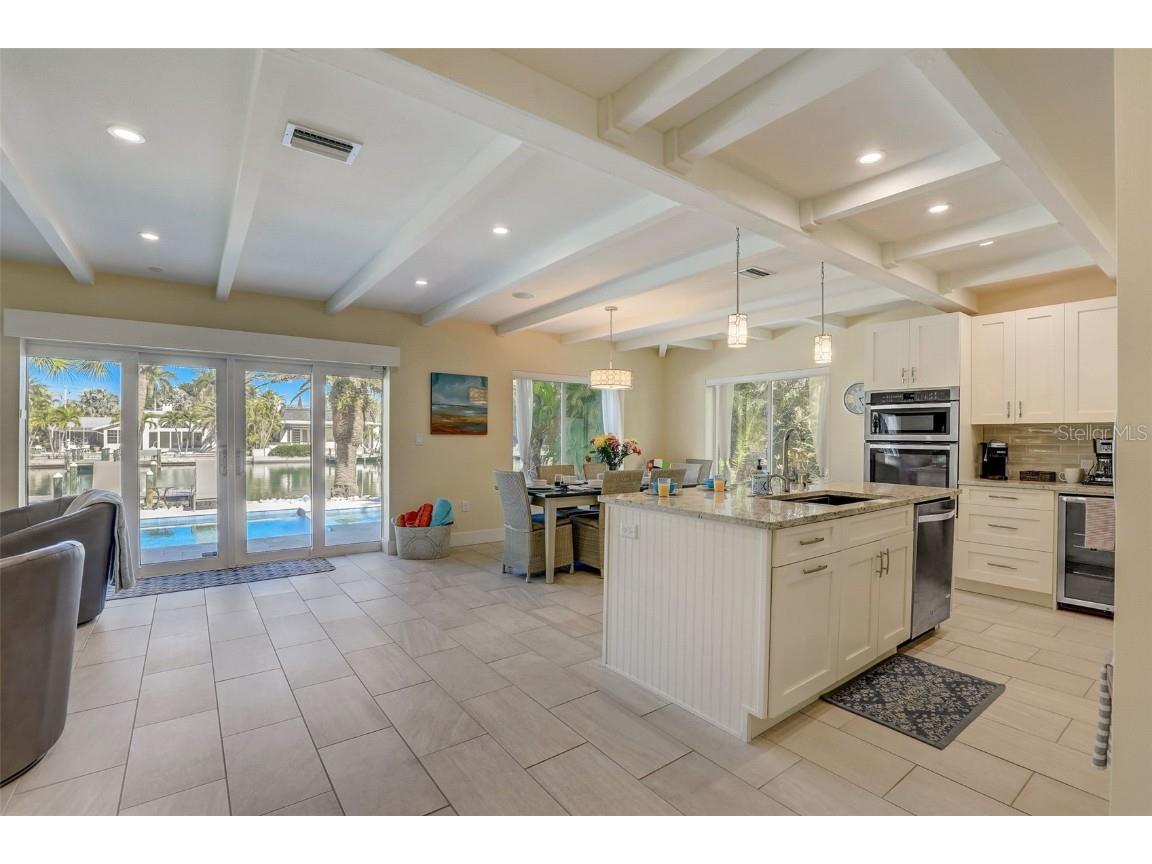 39 S Polk Drive Sarasota FL 34236 A4438333 image10