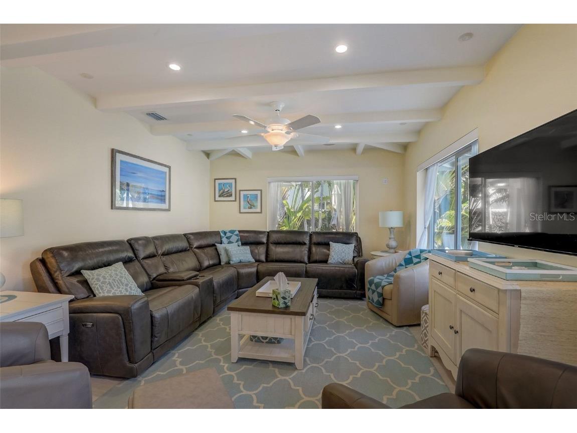 39 S Polk Drive Sarasota FL 34236 A4438333 image22