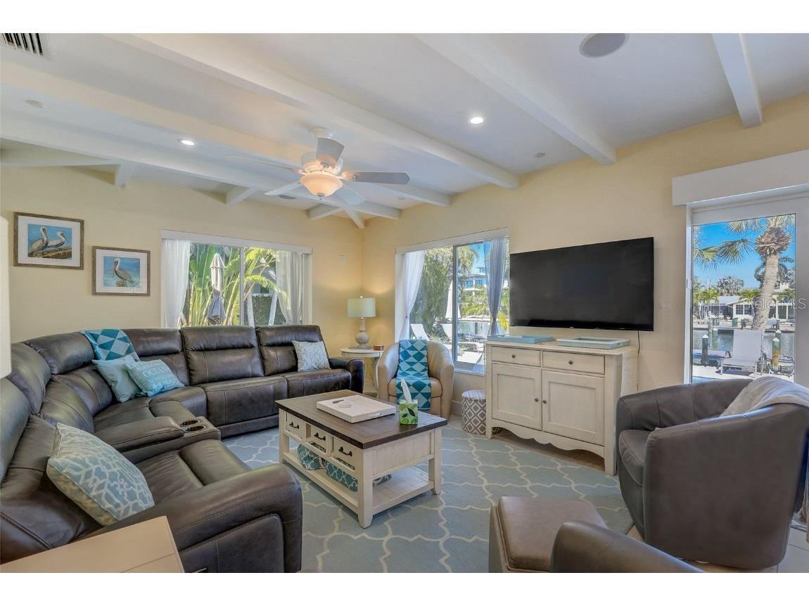 39 S Polk Drive Sarasota FL 34236 A4438333 image24