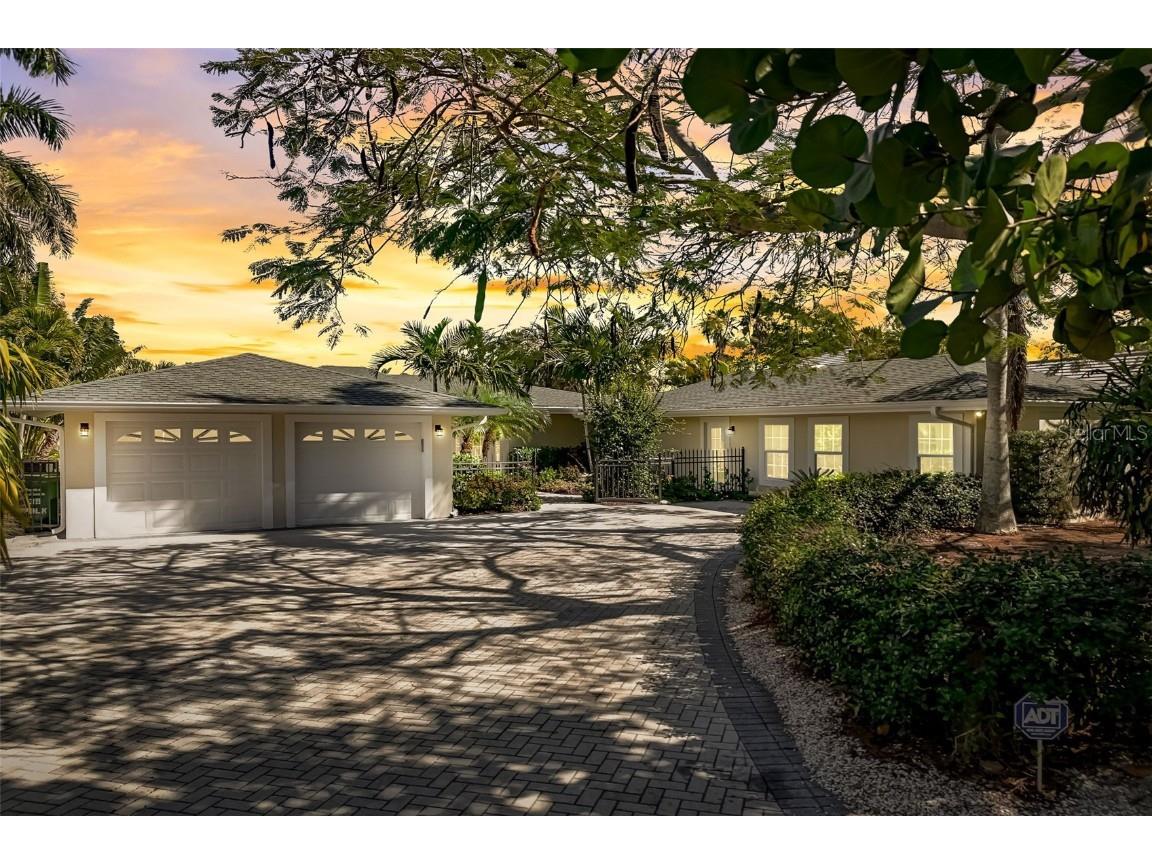 39 S Polk Drive Sarasota FL 34236 A4438333 image5