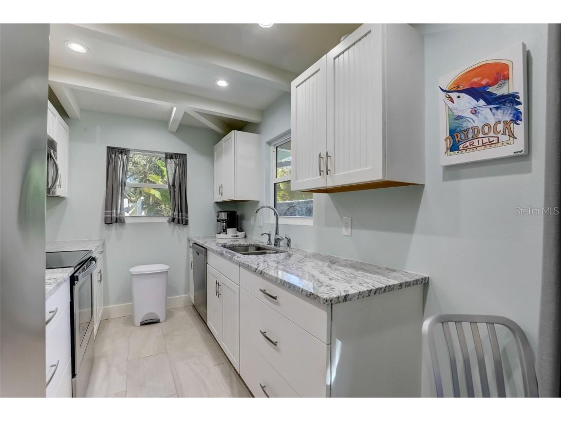 39 S Polk Drive Sarasota FL 34236 A4438333 image51