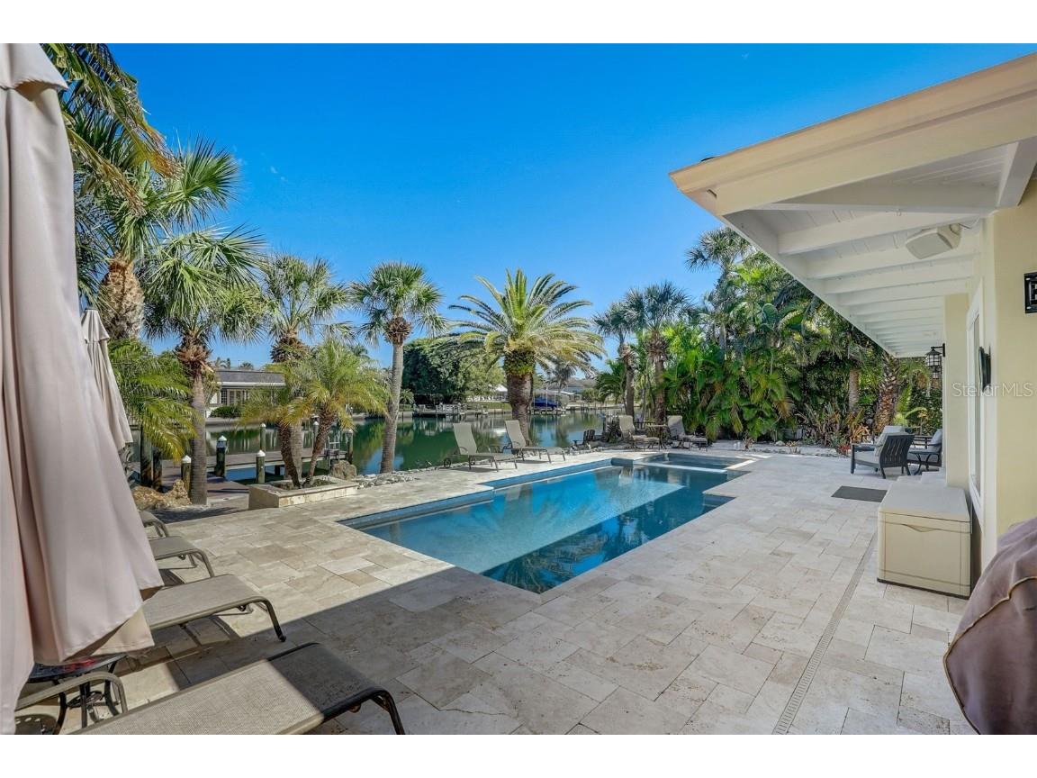 39 S Polk Drive Sarasota FL 34236 A4438333 image66