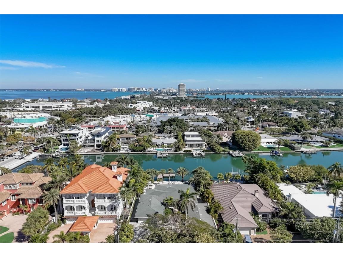 39 S Polk Drive Sarasota FL 34236 A4438333 image79